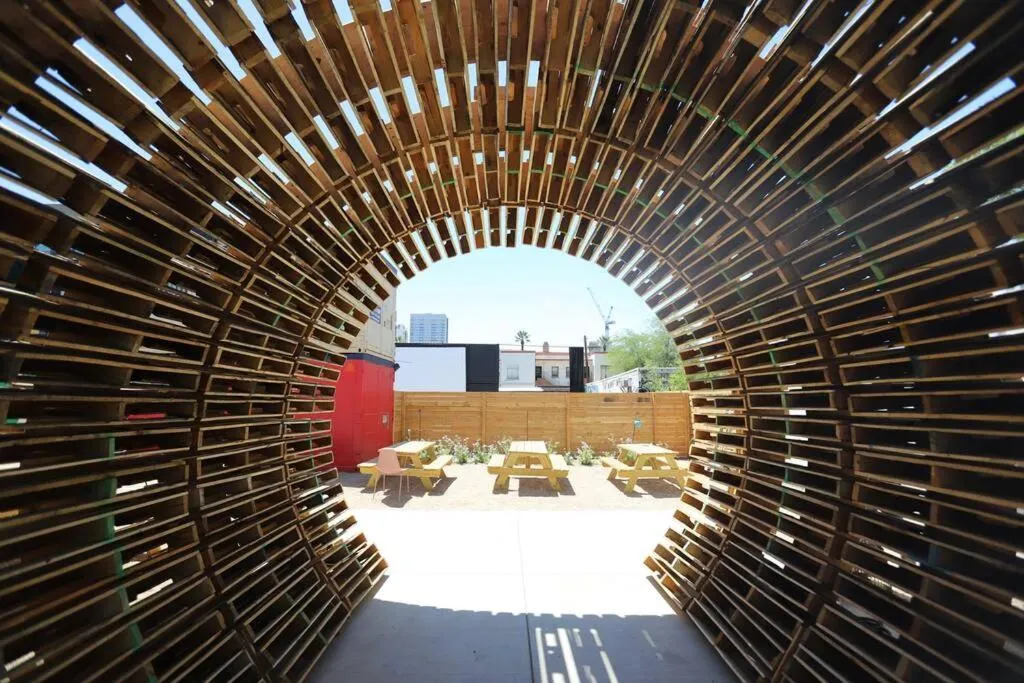 Efficient Micro Living in DTPH