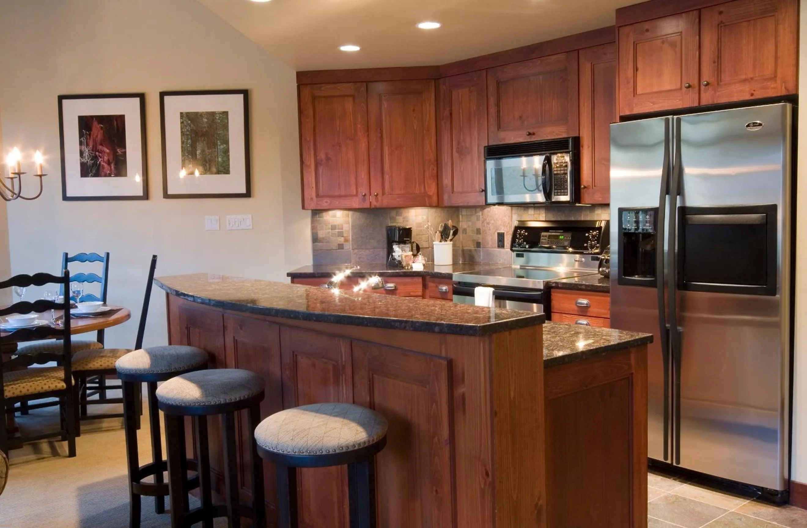 Kitchen or kitchenette in Lodging Ovations