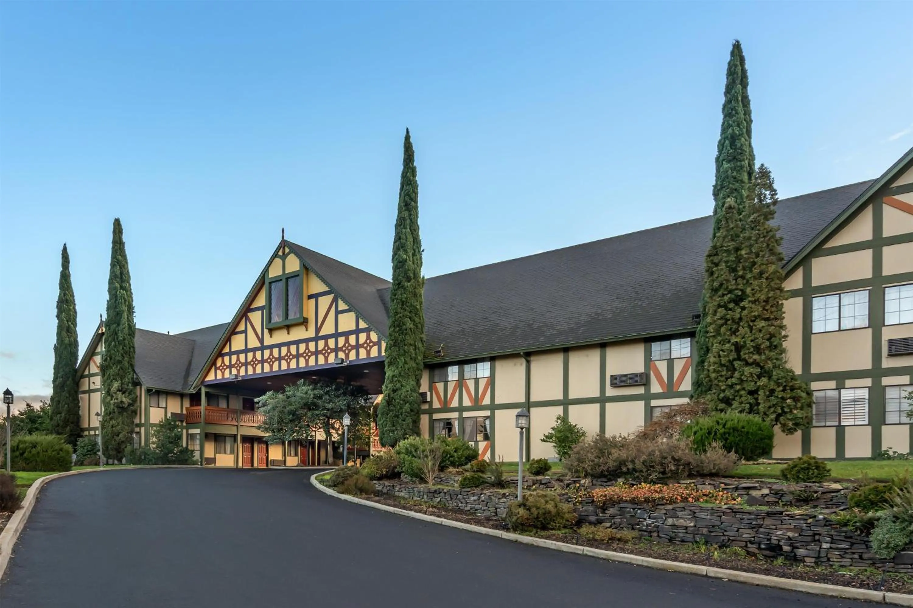 Property building in Best Western Windsor Inn