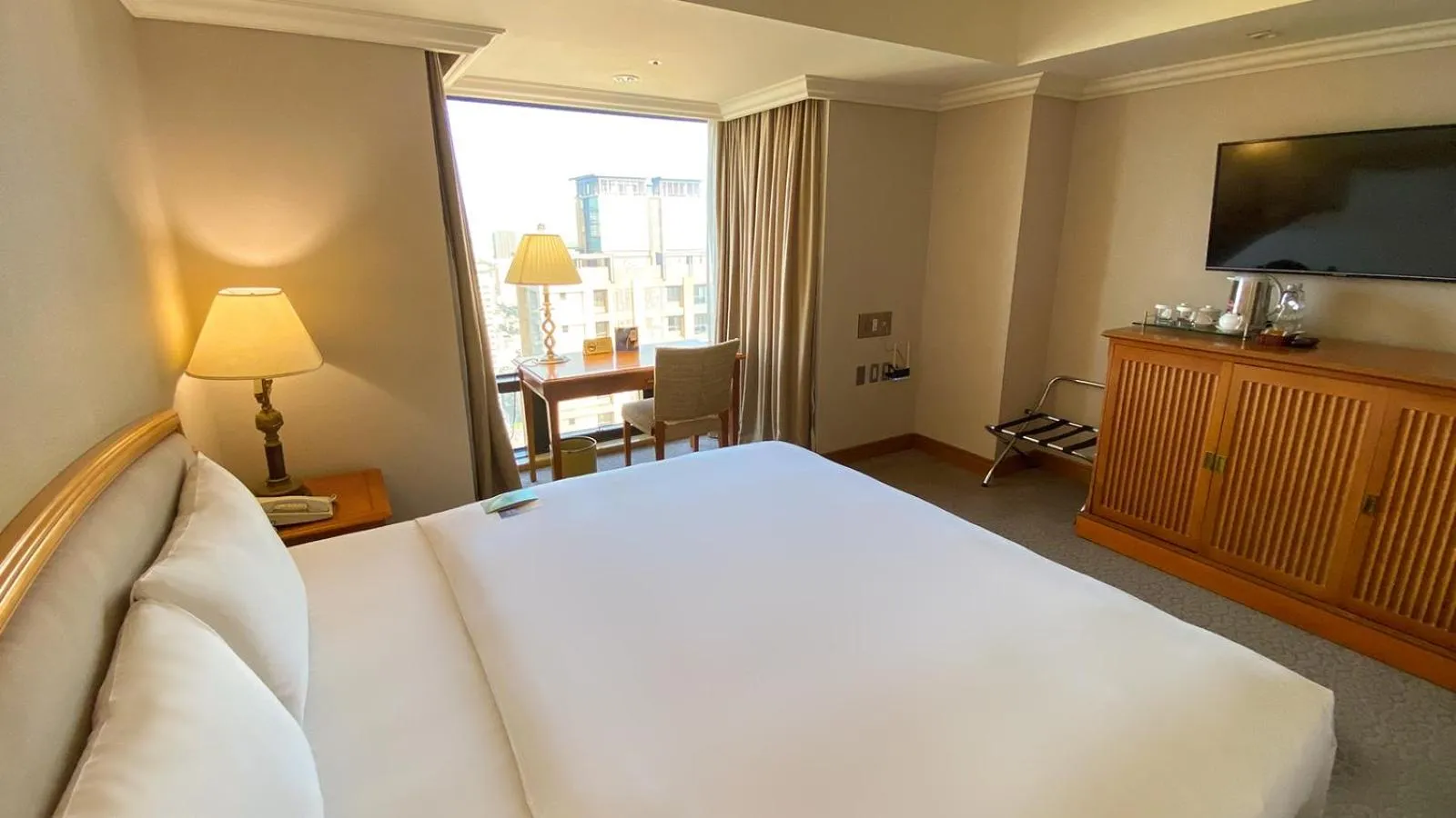 Bed in Han Hsien International Hotel