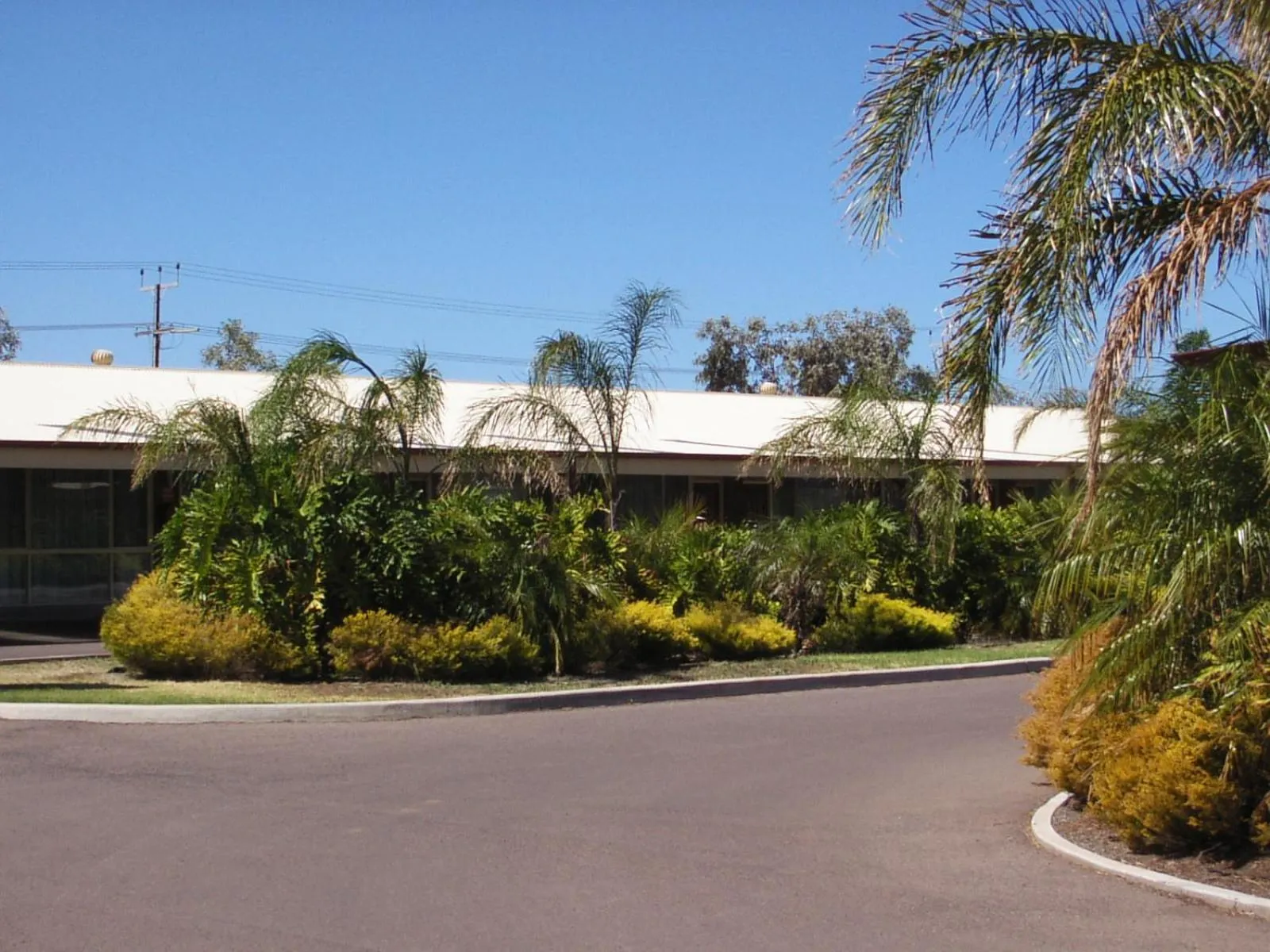 Westland Hotel Motel