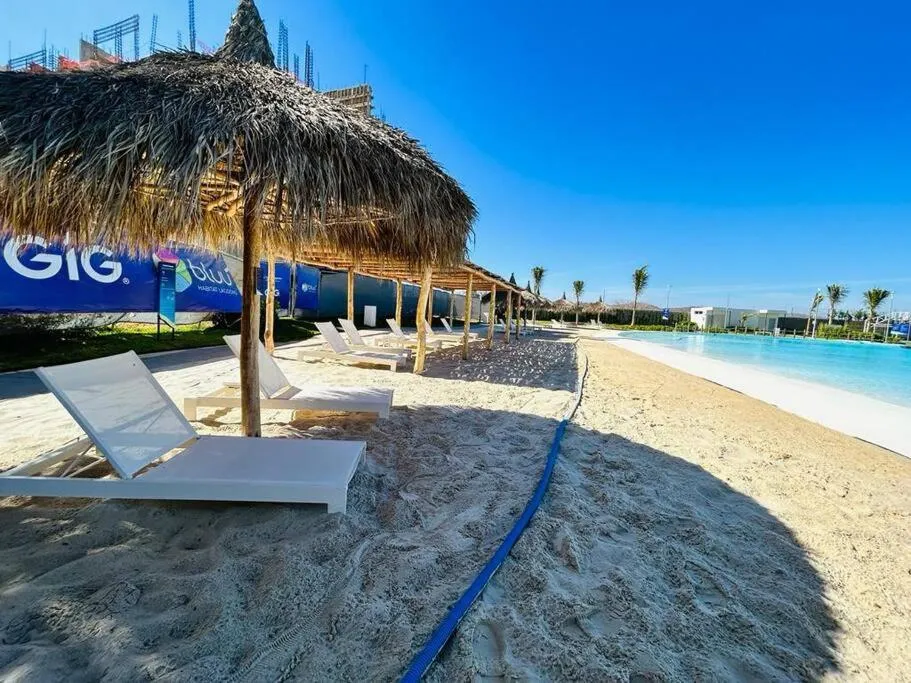 Bluú lagoon · Depa enorme alberca