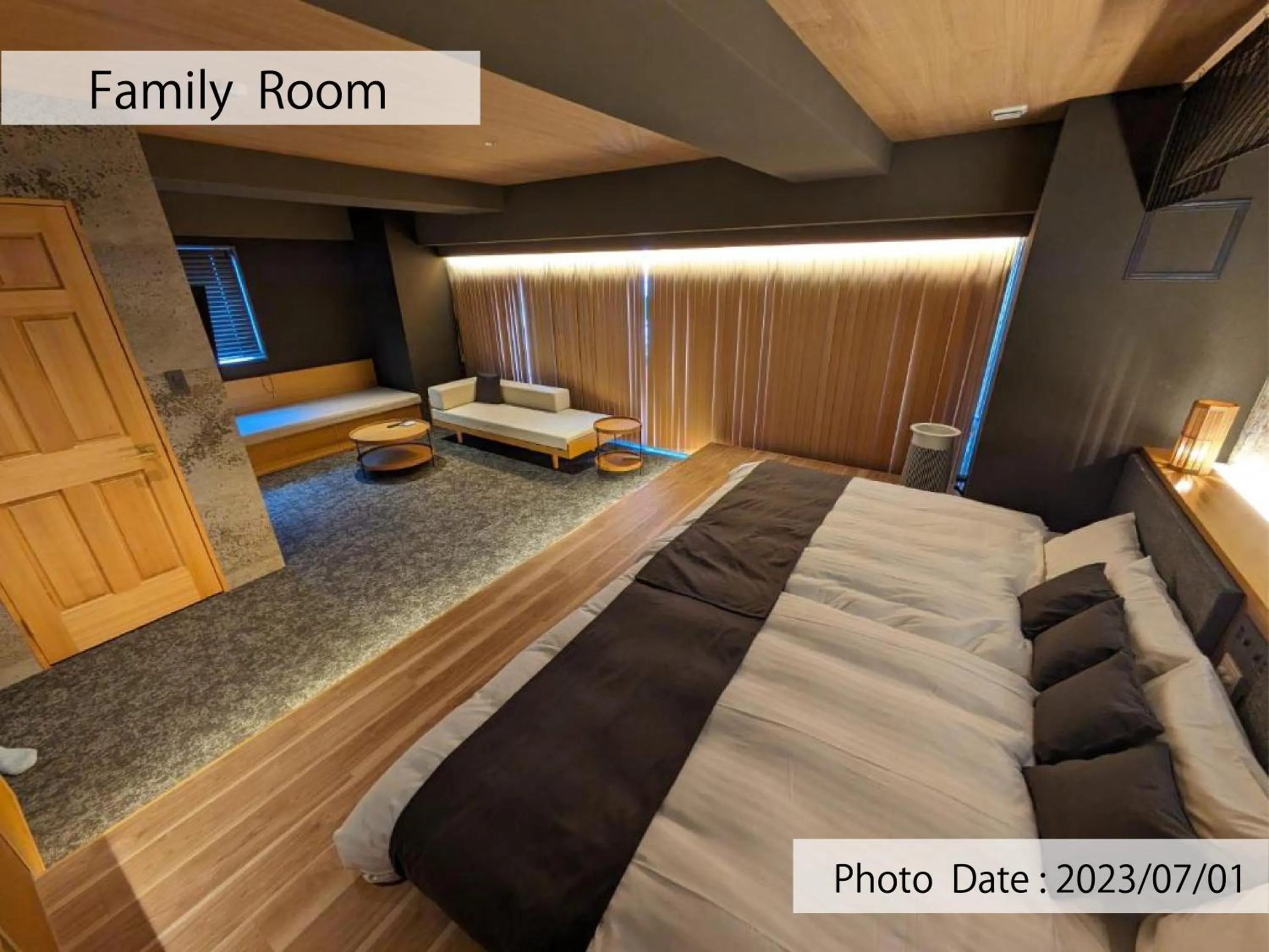 Photo of the whole room, Bed in HOTEL TOMOS ASAKUSA