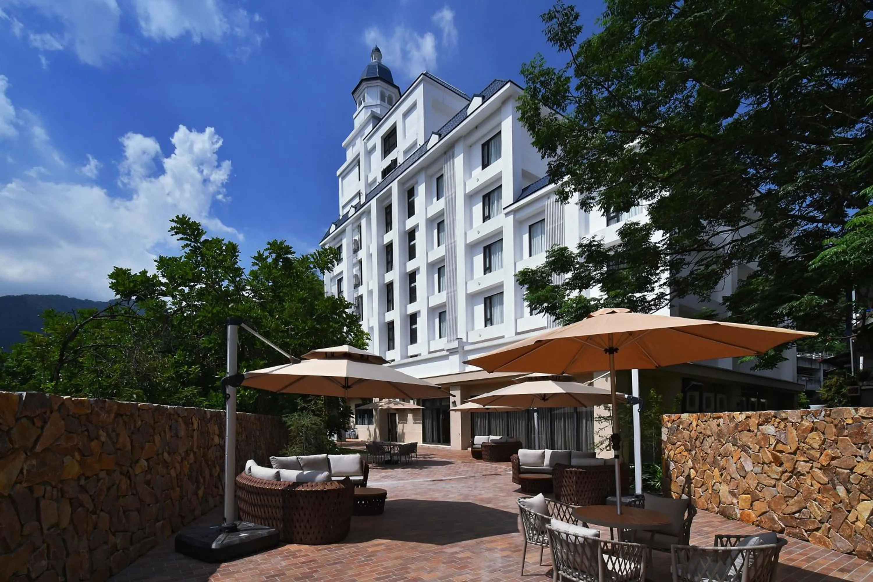 Property building in Fullon Poshtel - Shuili