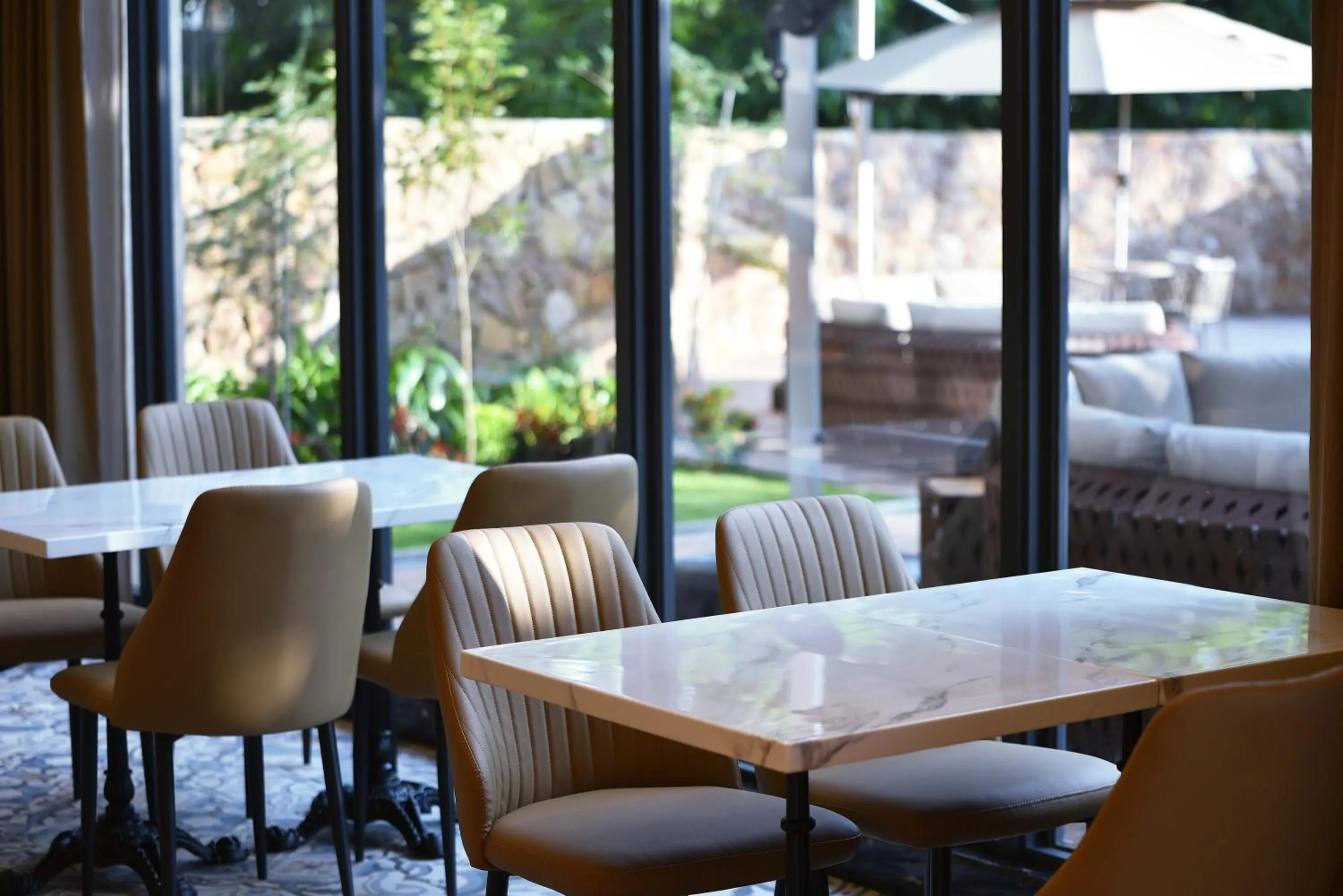 Dining area in Fullon Poshtel - Shuili