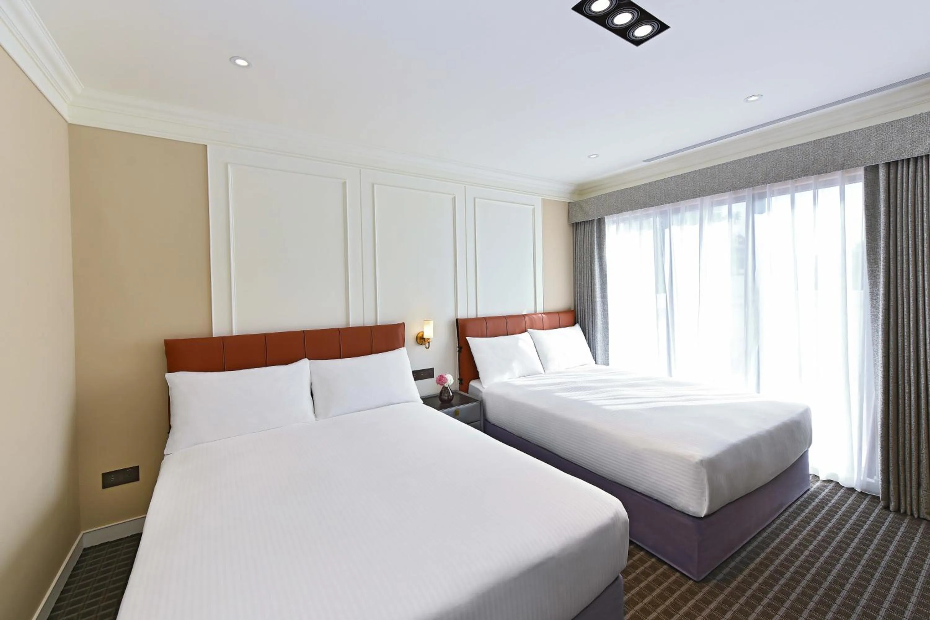 Photo of the whole room, Bed in Fullon Poshtel - Shuili