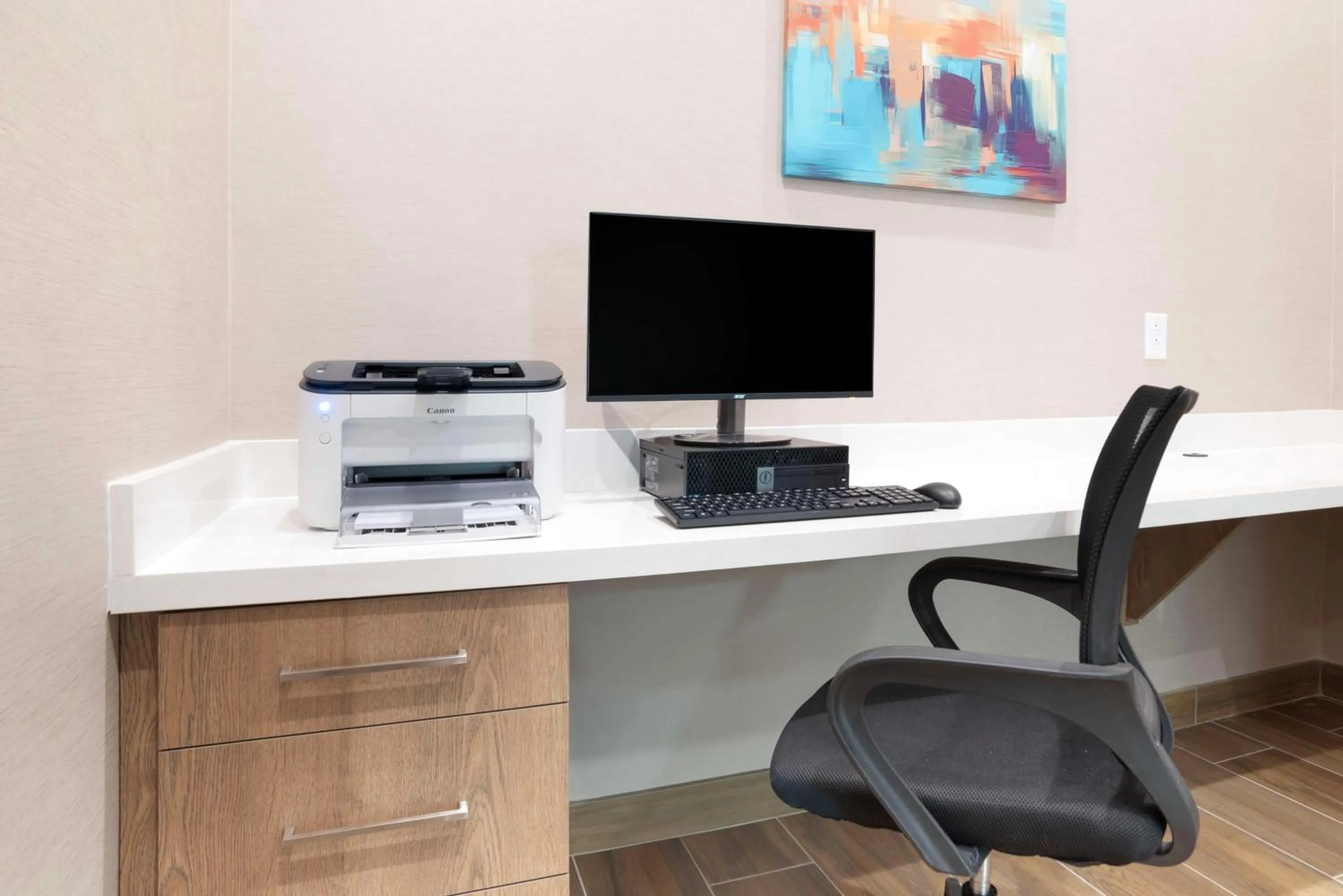 Business facilities in Best Western Plus Mobile Inn and Suites