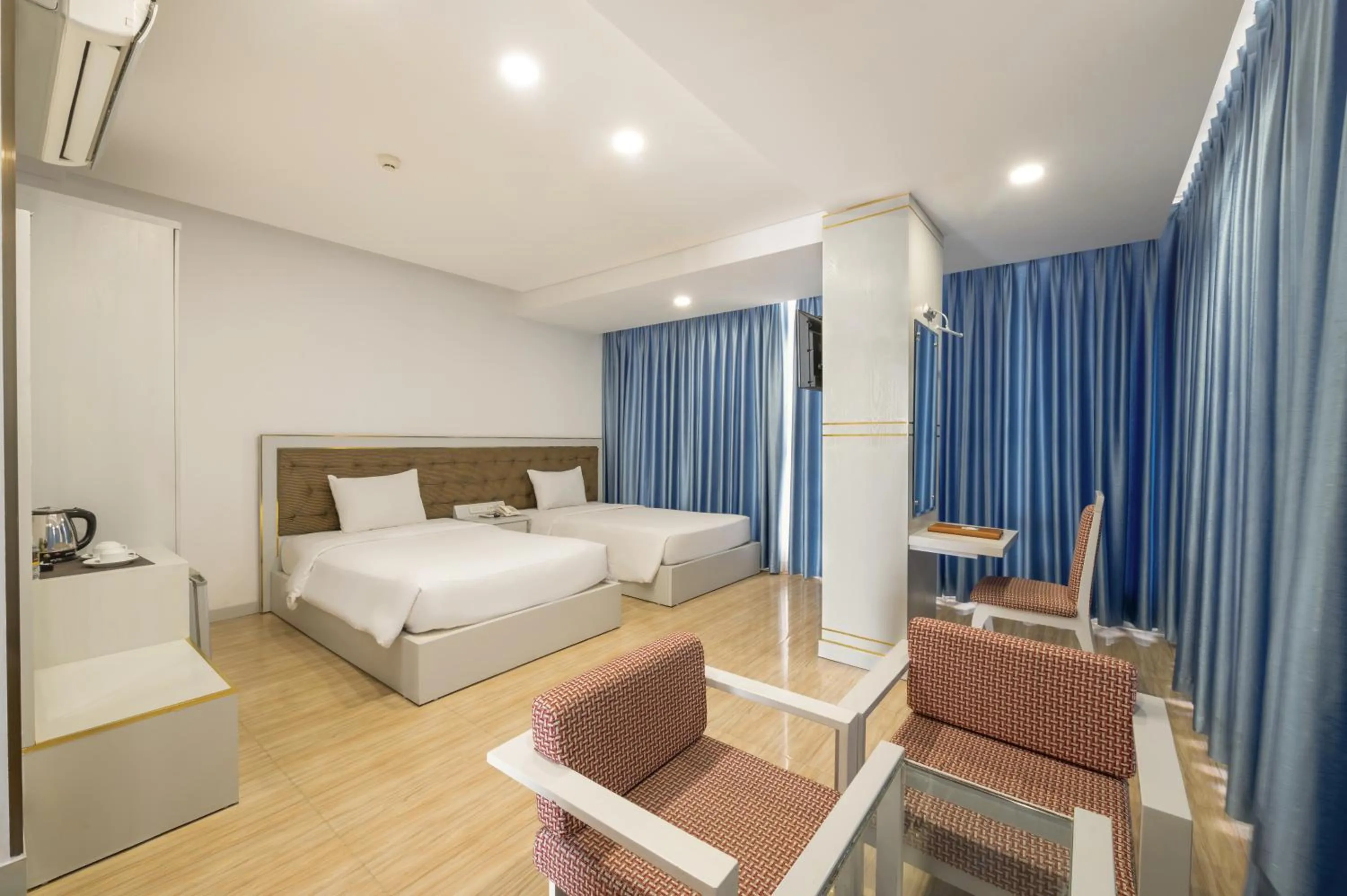 View (from property/room), Bed in Happy Light Central Nha Trang