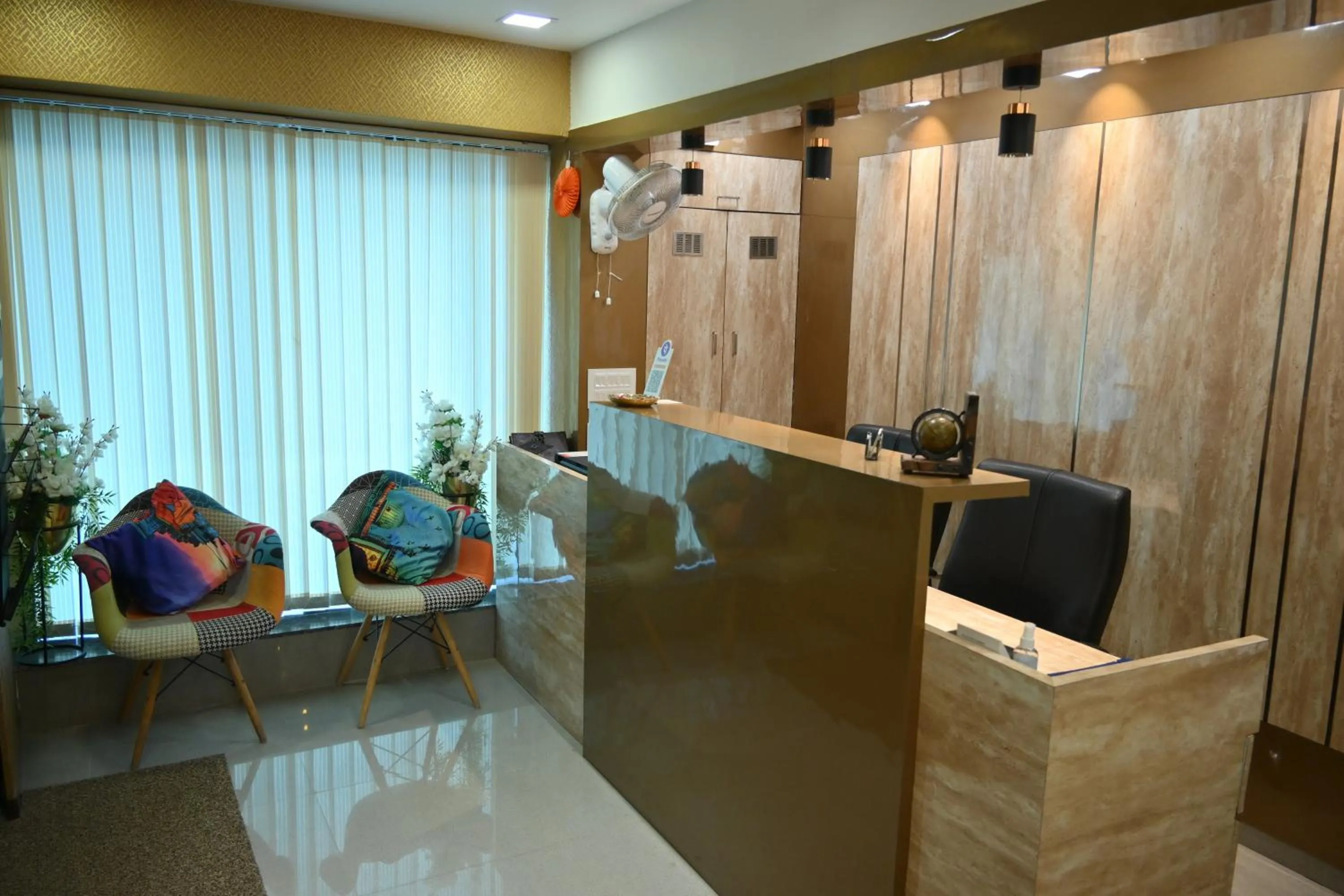 Lobby or reception in Hotel Royal Ican Sindhubhavan Road