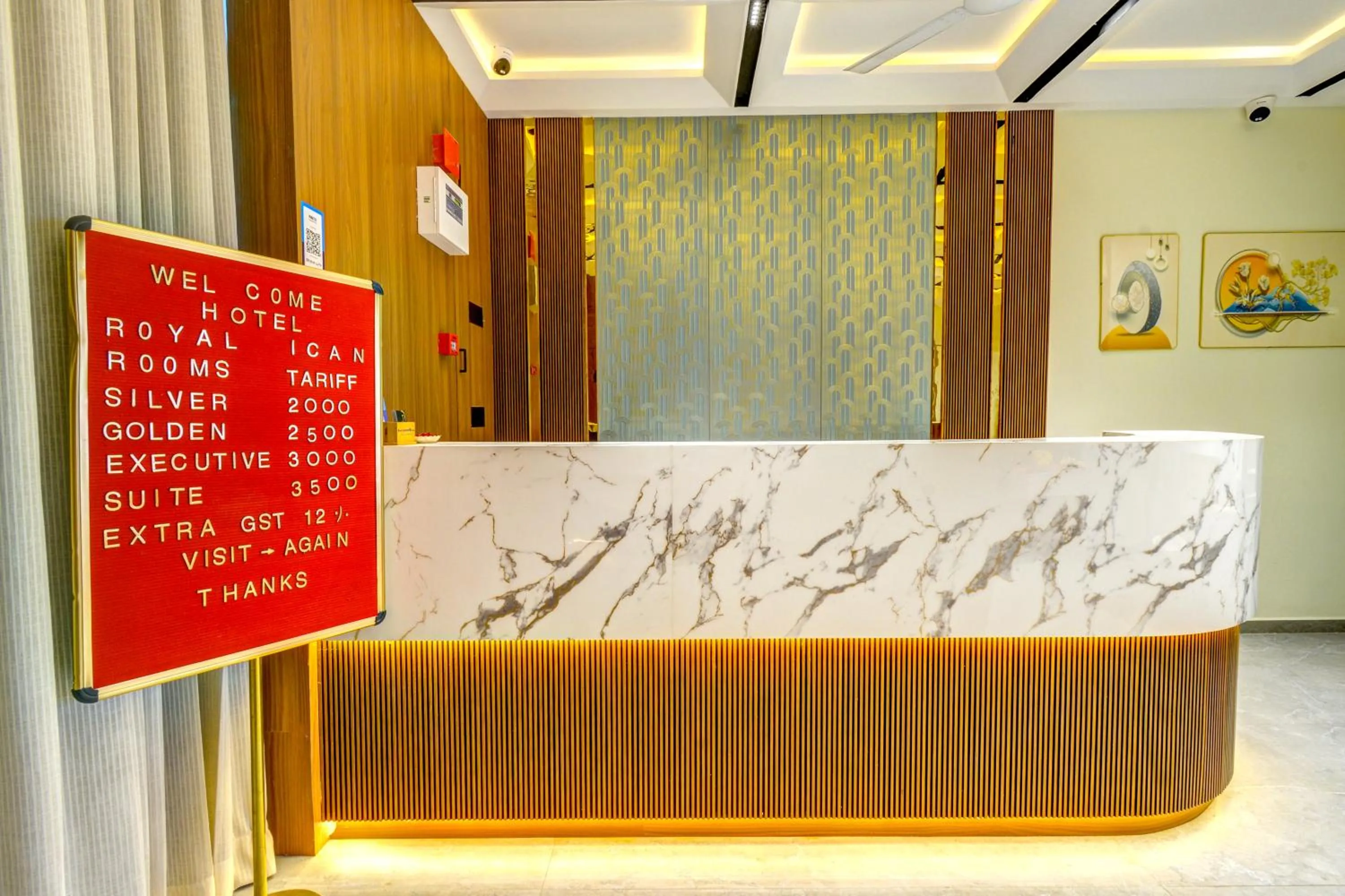 Lobby or reception in Hotel Royal Ican Sindhubhavan Road