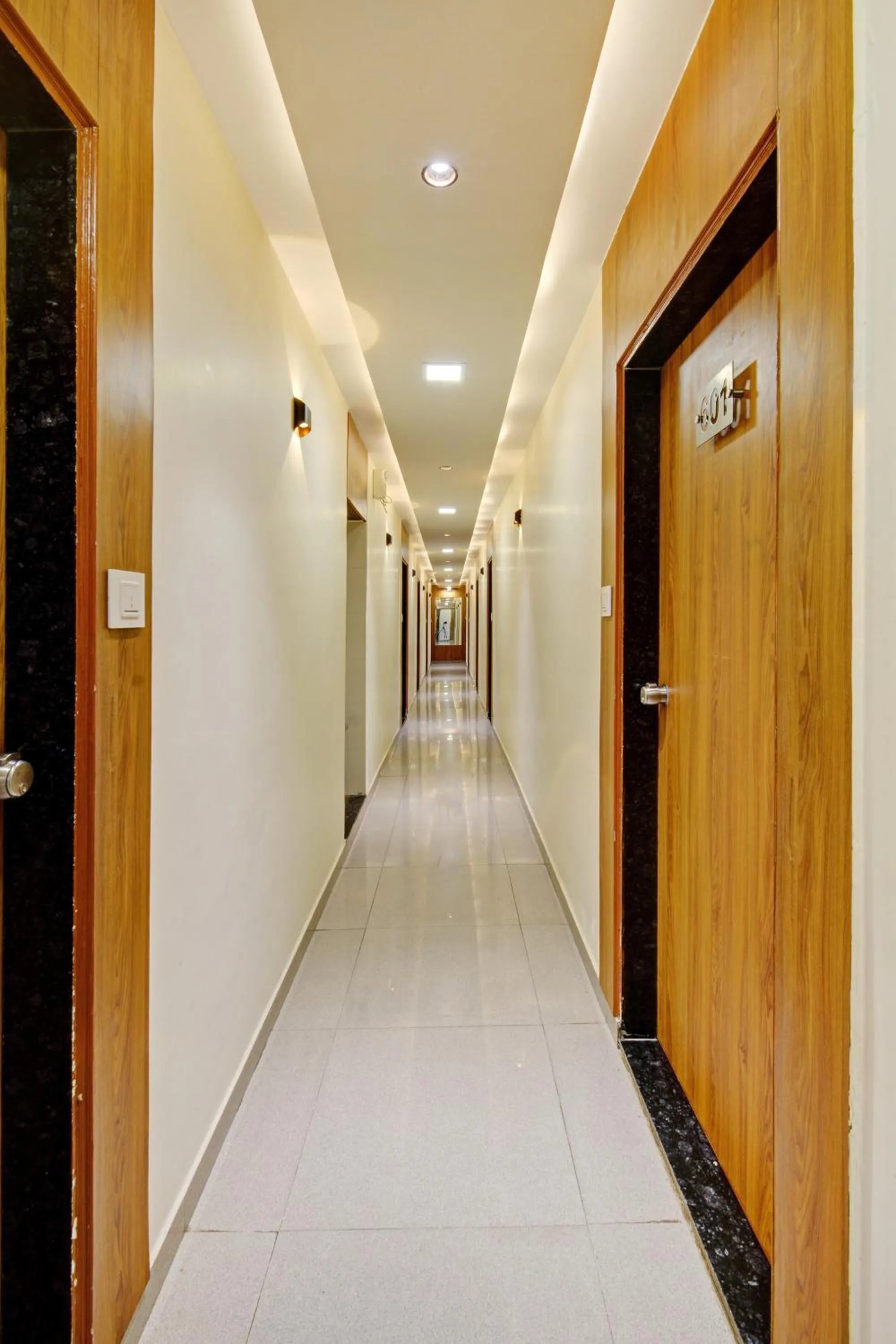Lobby or reception in Hotel Royal Ican Sindhubhavan Road