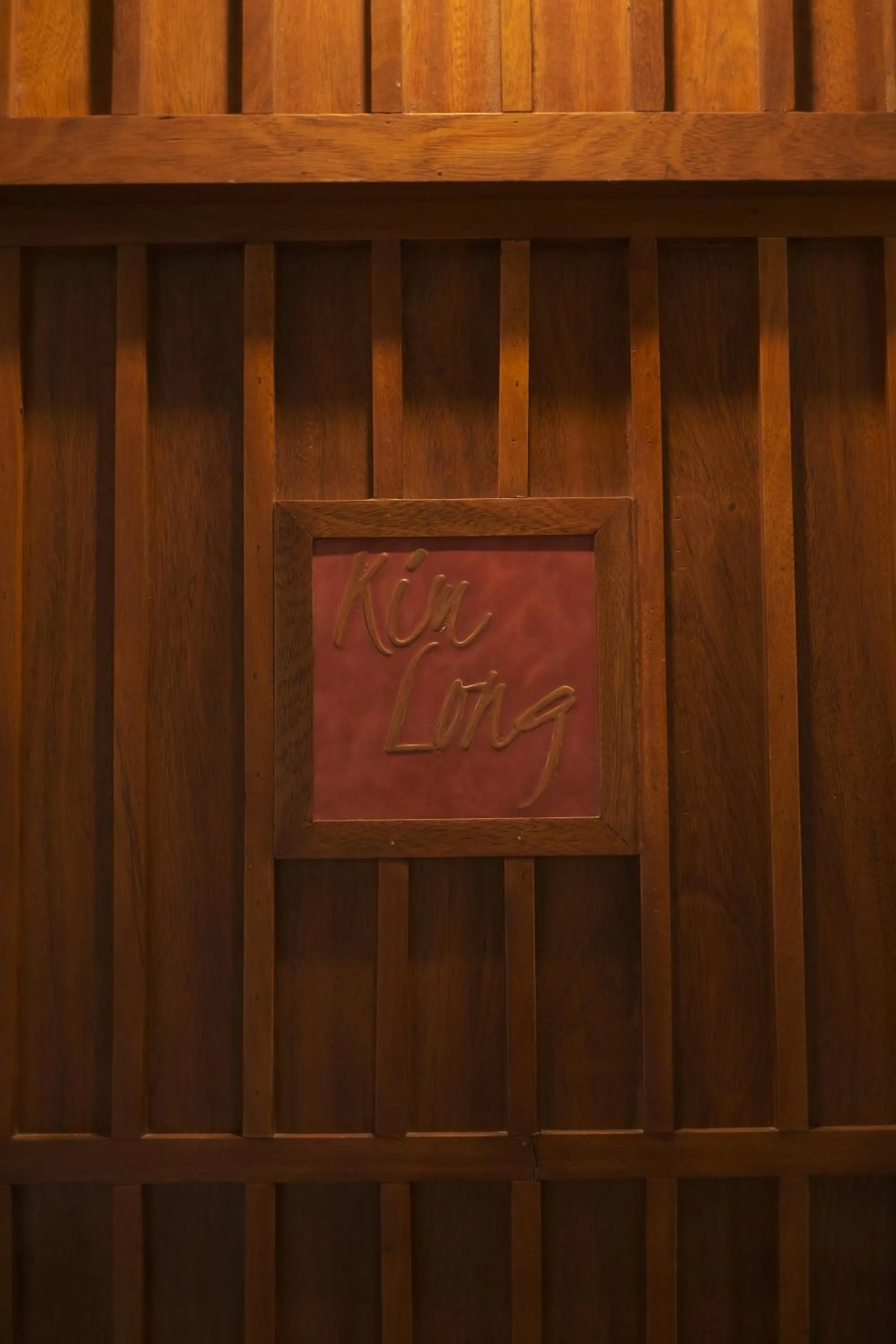 Property building in De Hué