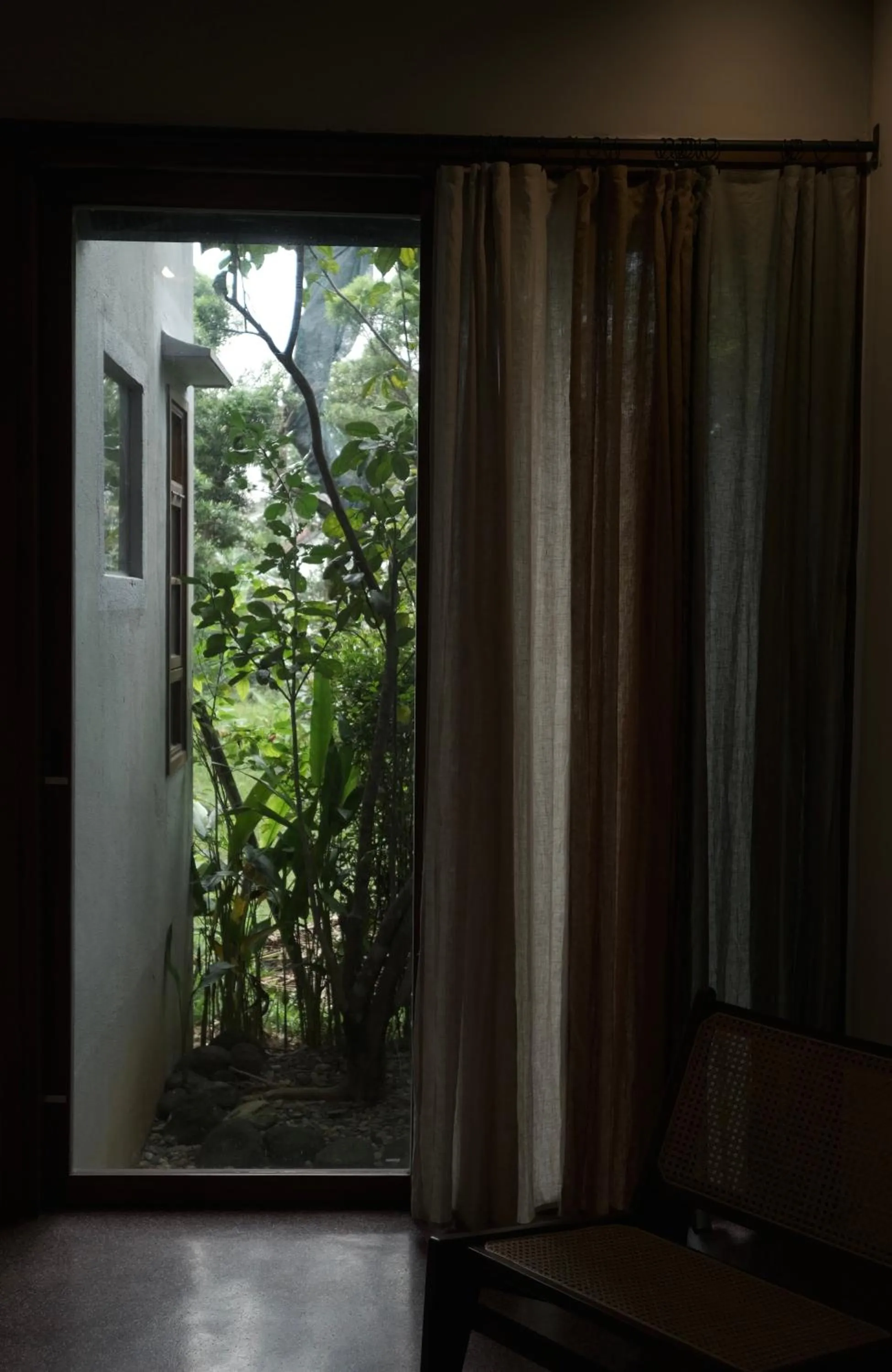 Property building in De Hué