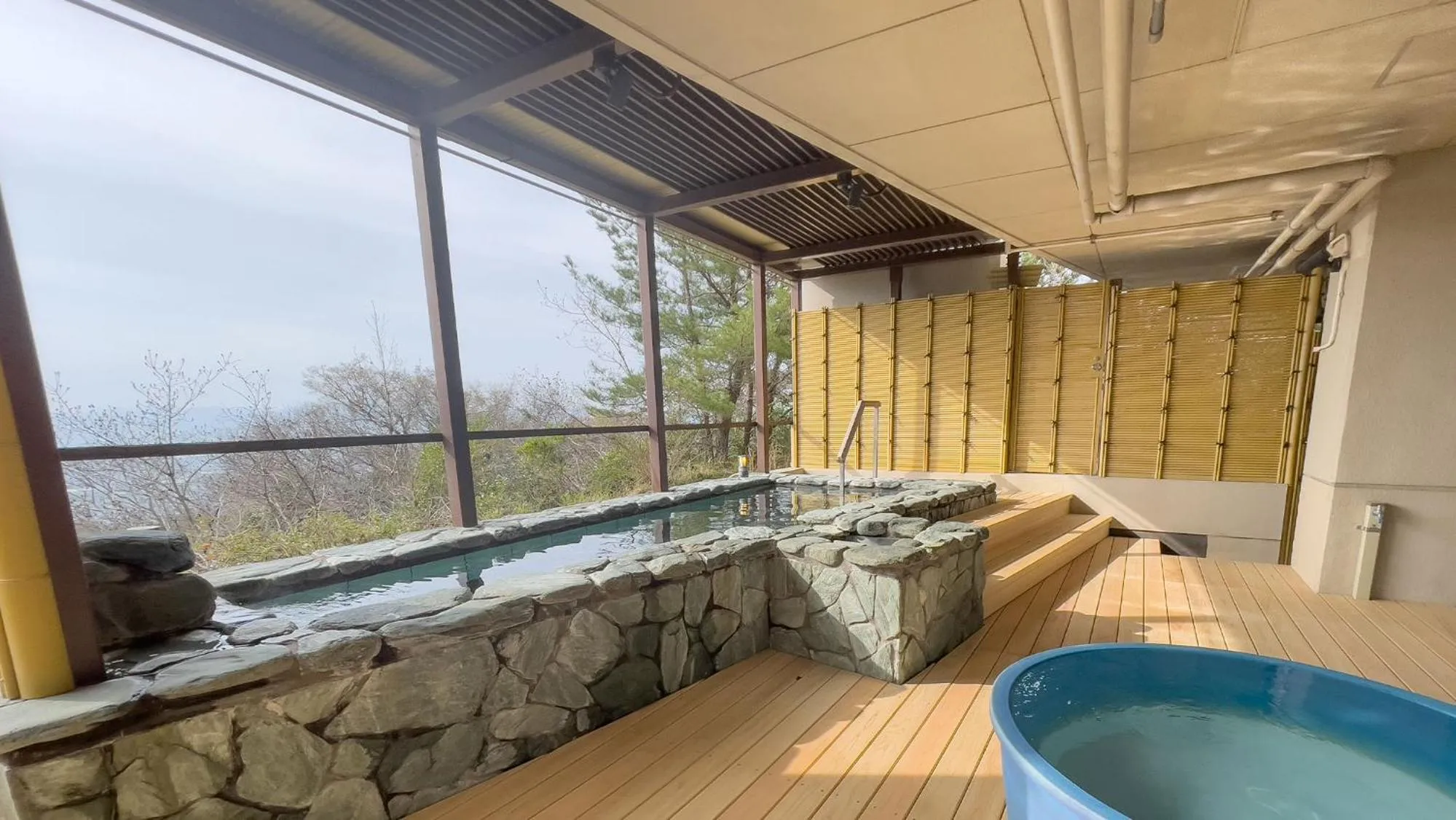 Open Air Bath in Bizan Kaigetsu