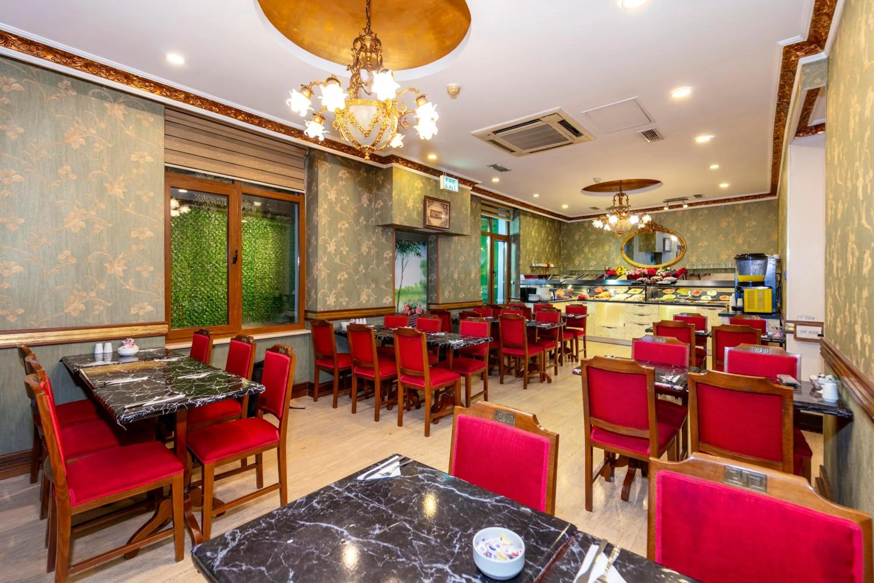 Restaurant/places to eat in Nil Hotel İstanbul City Center