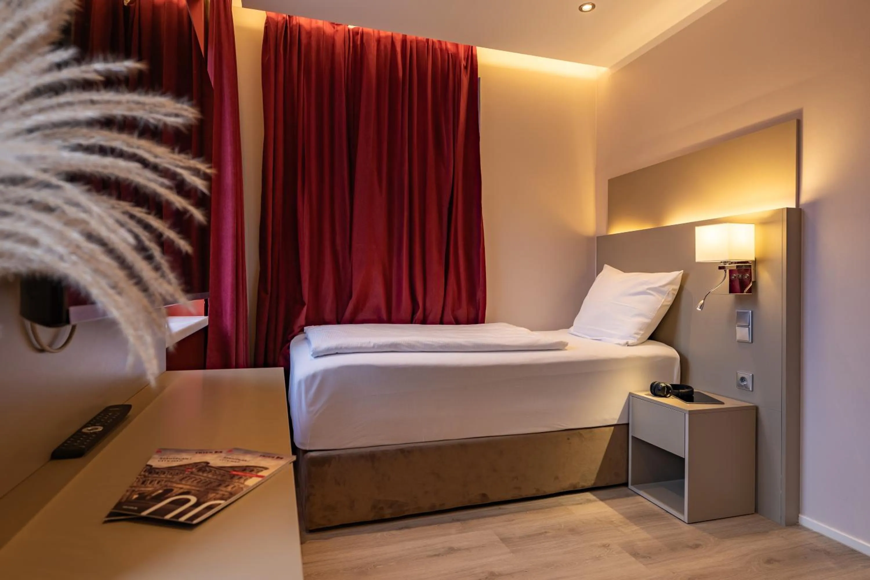 Bed in MEA HOTEL TRIER