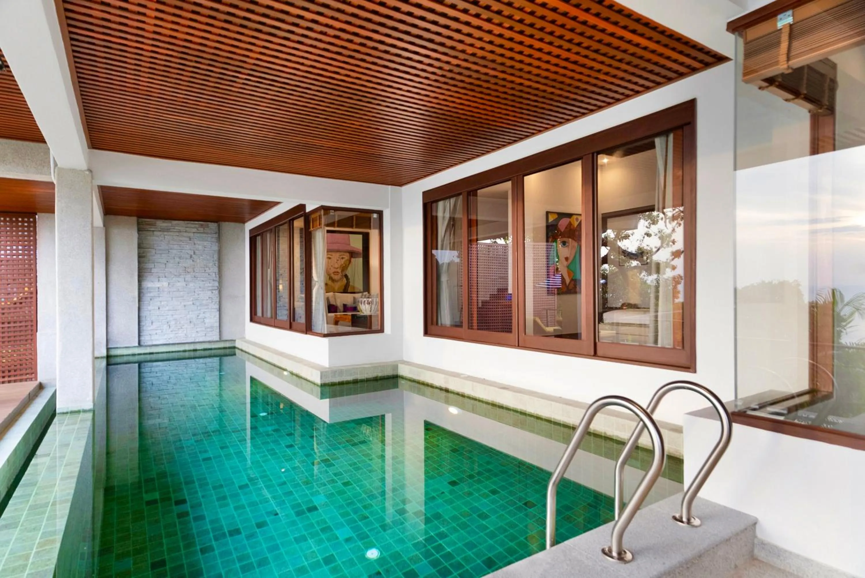 Swimming pool in Villa Varya