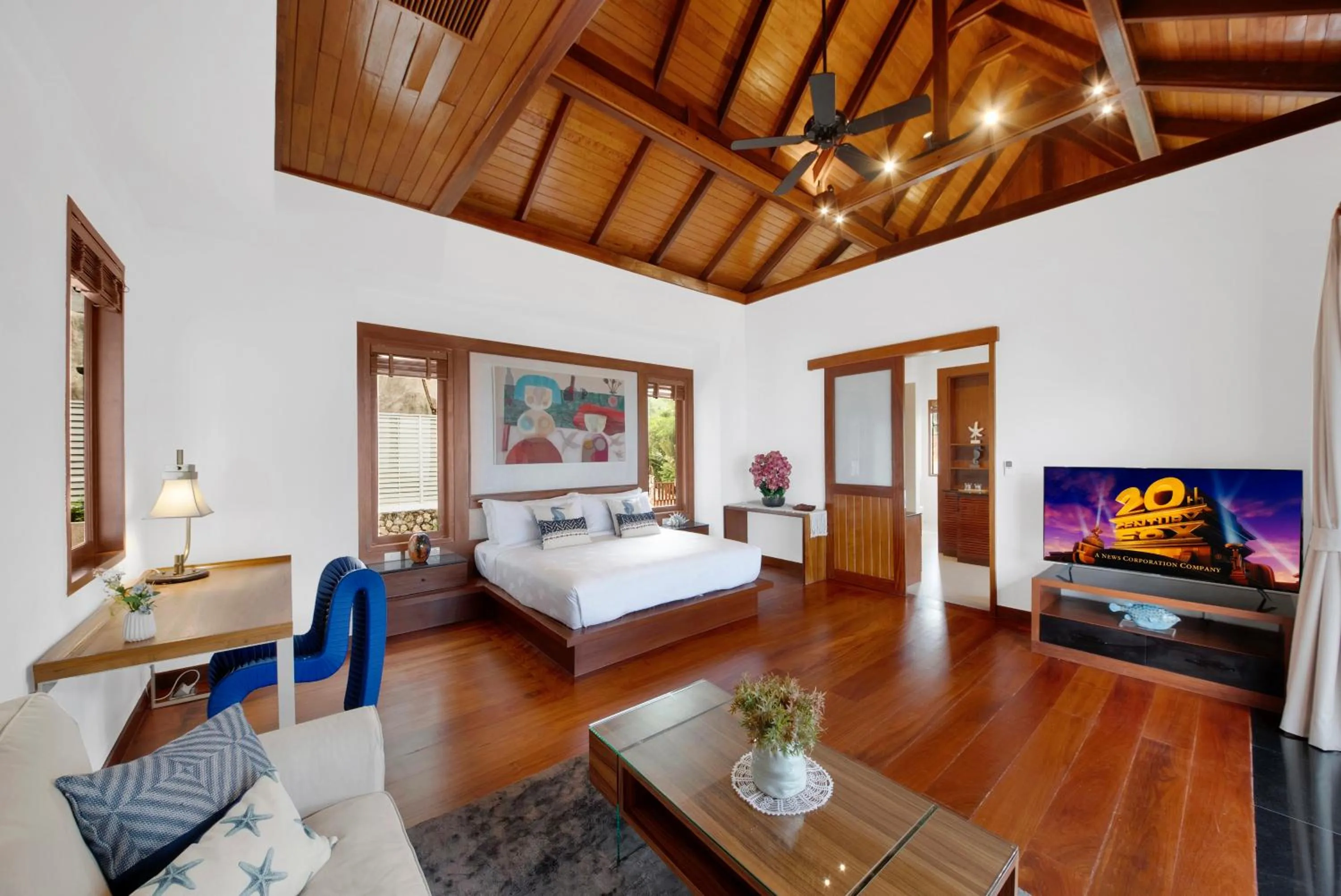 Bedroom, Bed in Villa Varya