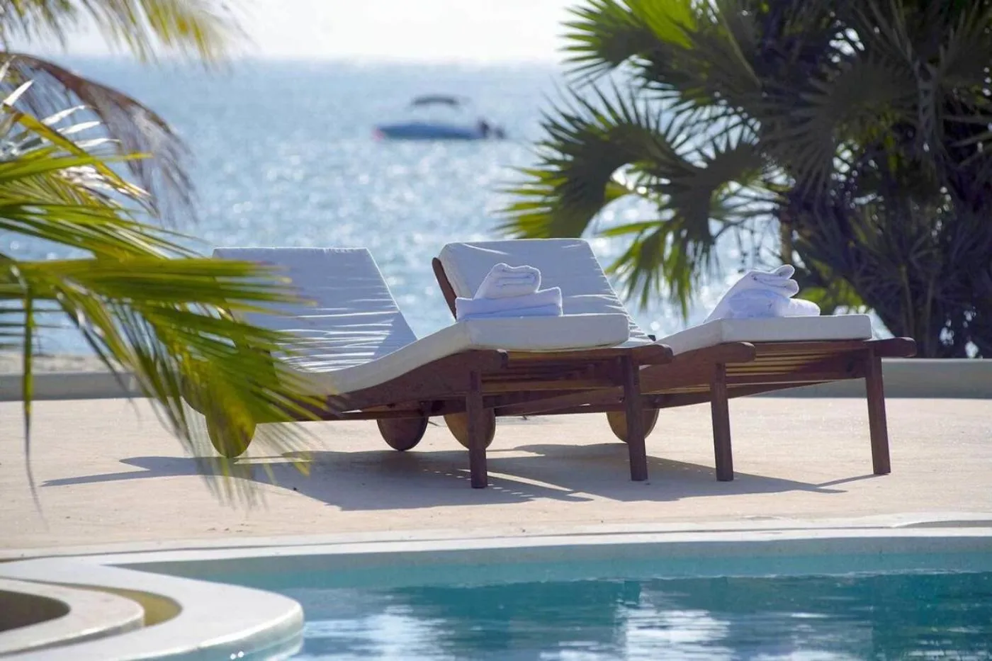 Area and facilities in The Majlis Resort