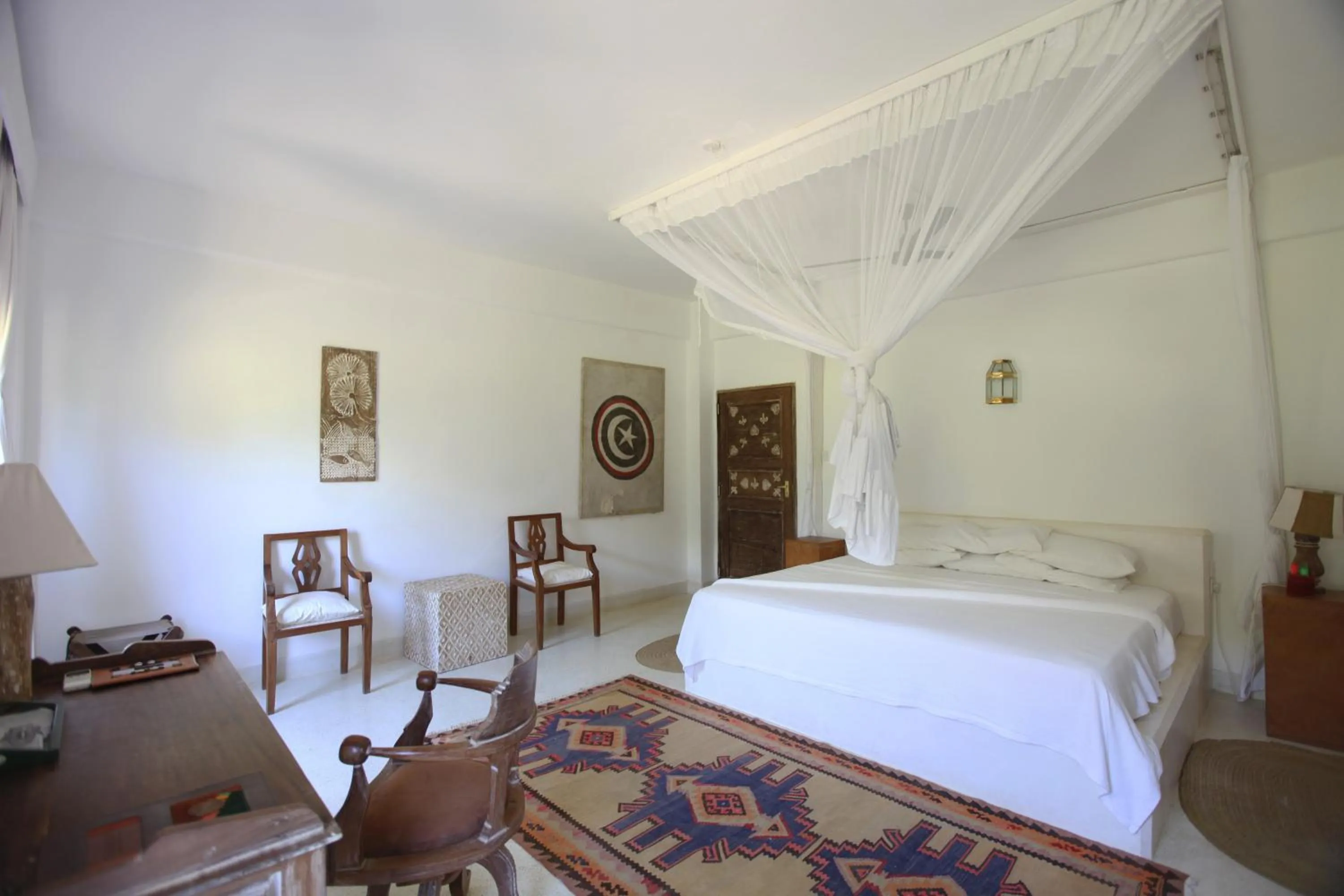 Photo of the whole room, Bed in The Majlis Resort