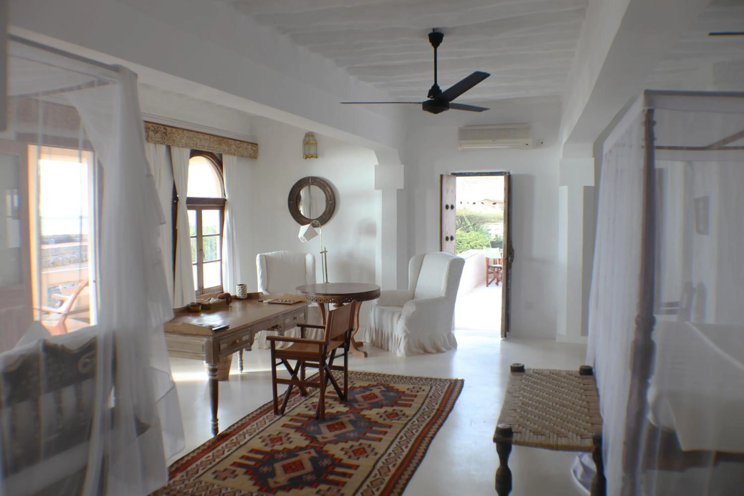 Living room in The Majlis Resort