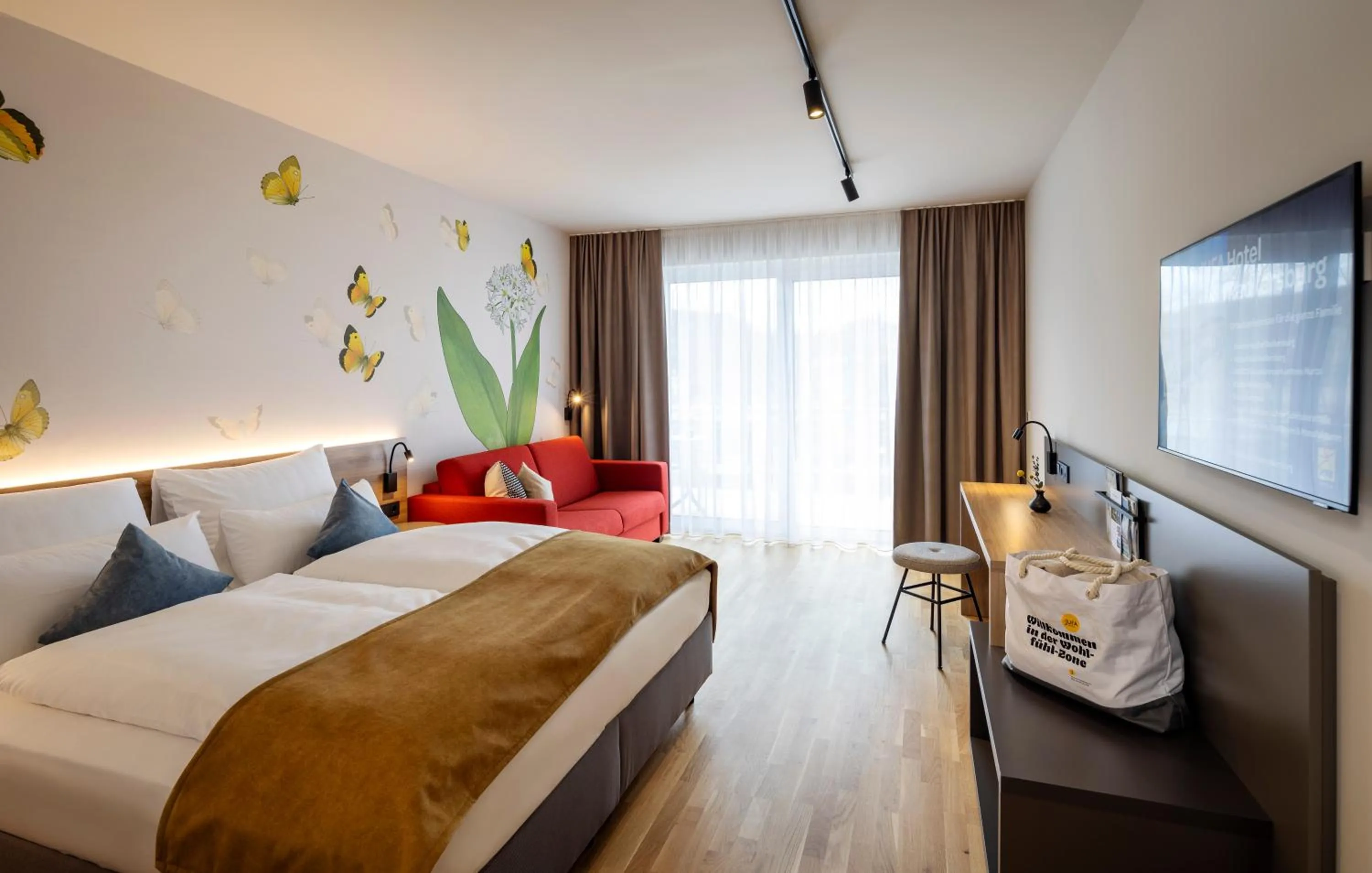 Photo of the whole room, Bed in JUFA Hotel Bad Radkersburg - inkl 4h Thermeneintritt in Parktherme