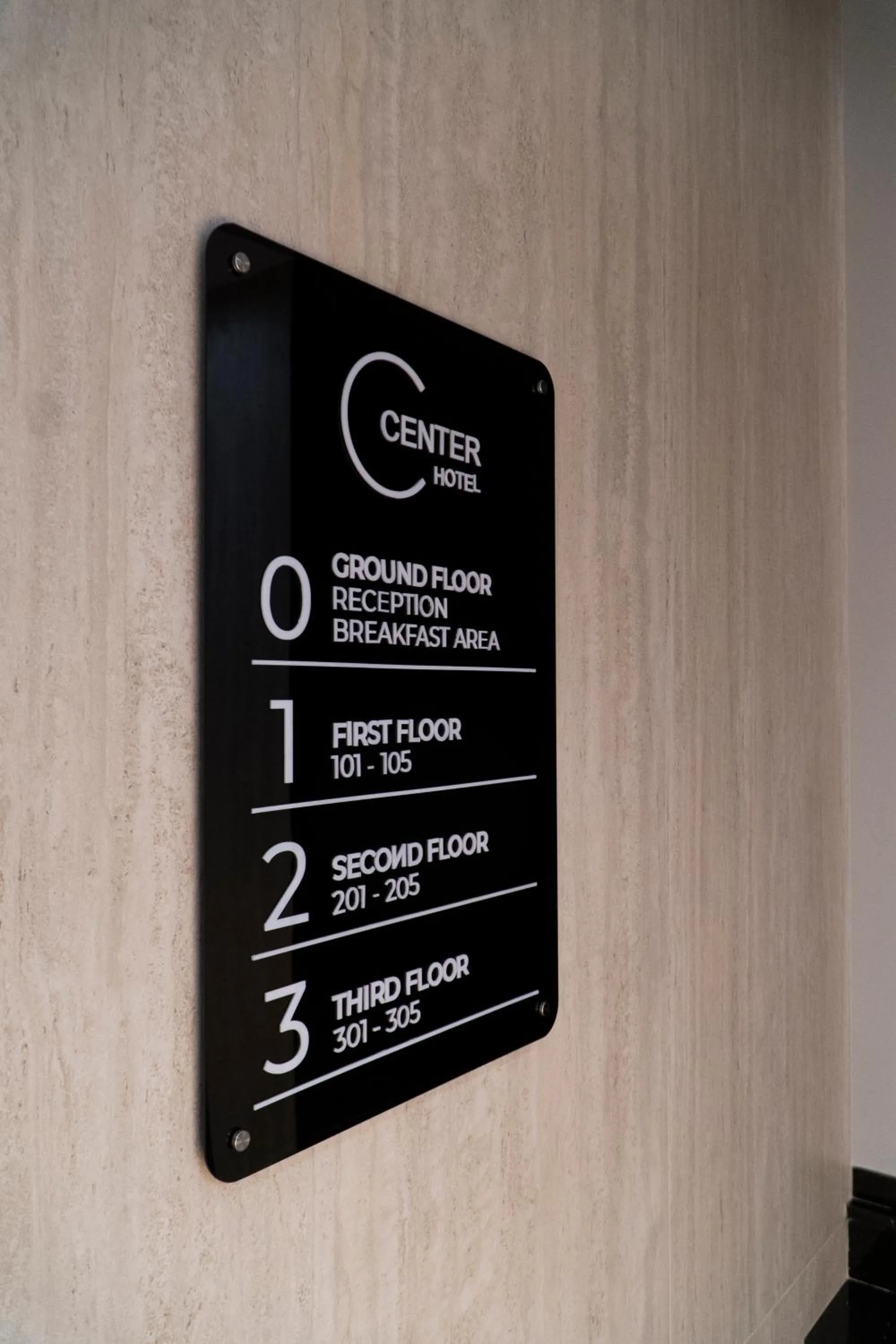 Logo/Certificate/Sign in Center Hotel