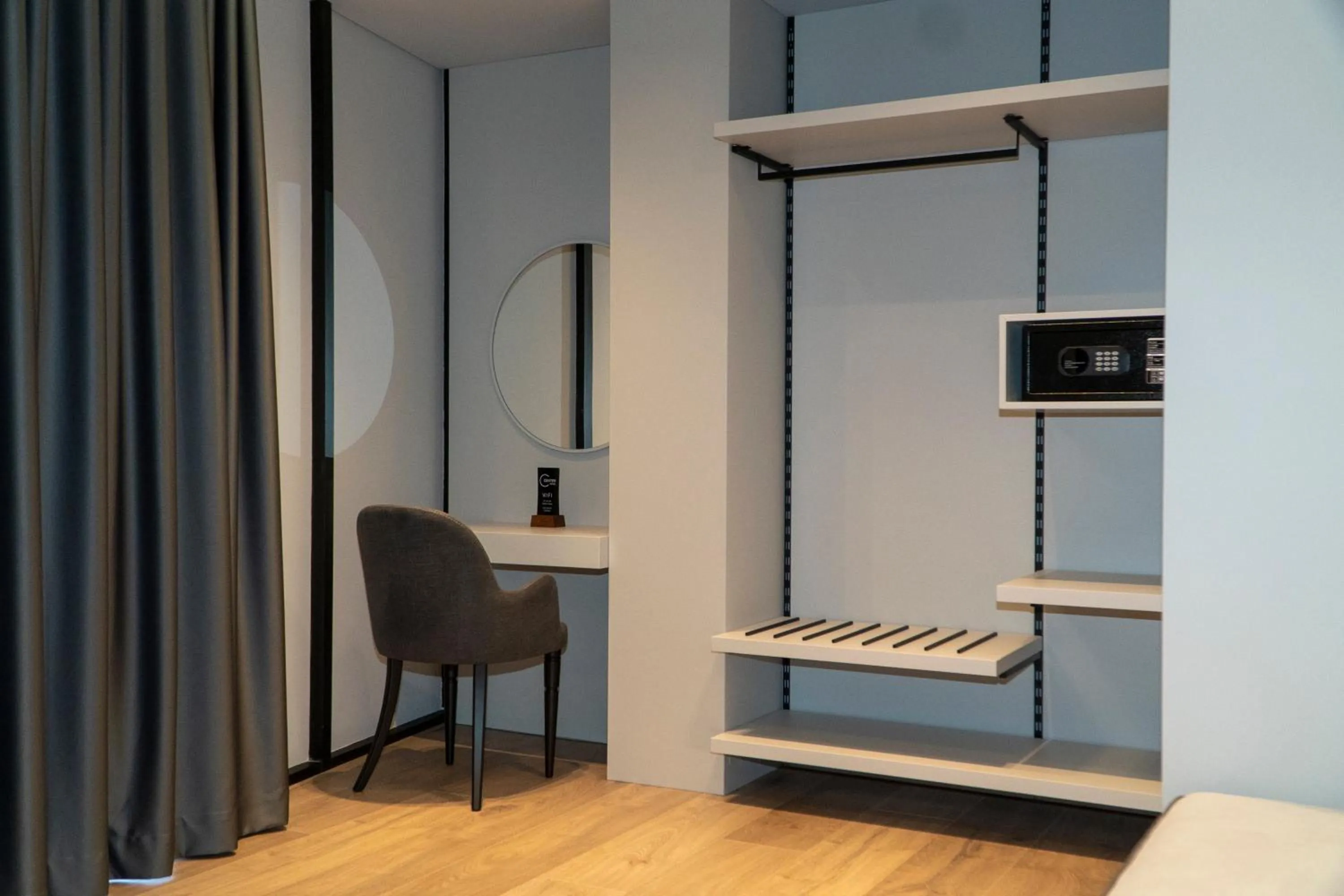 TV and multimedia in Center Hotel