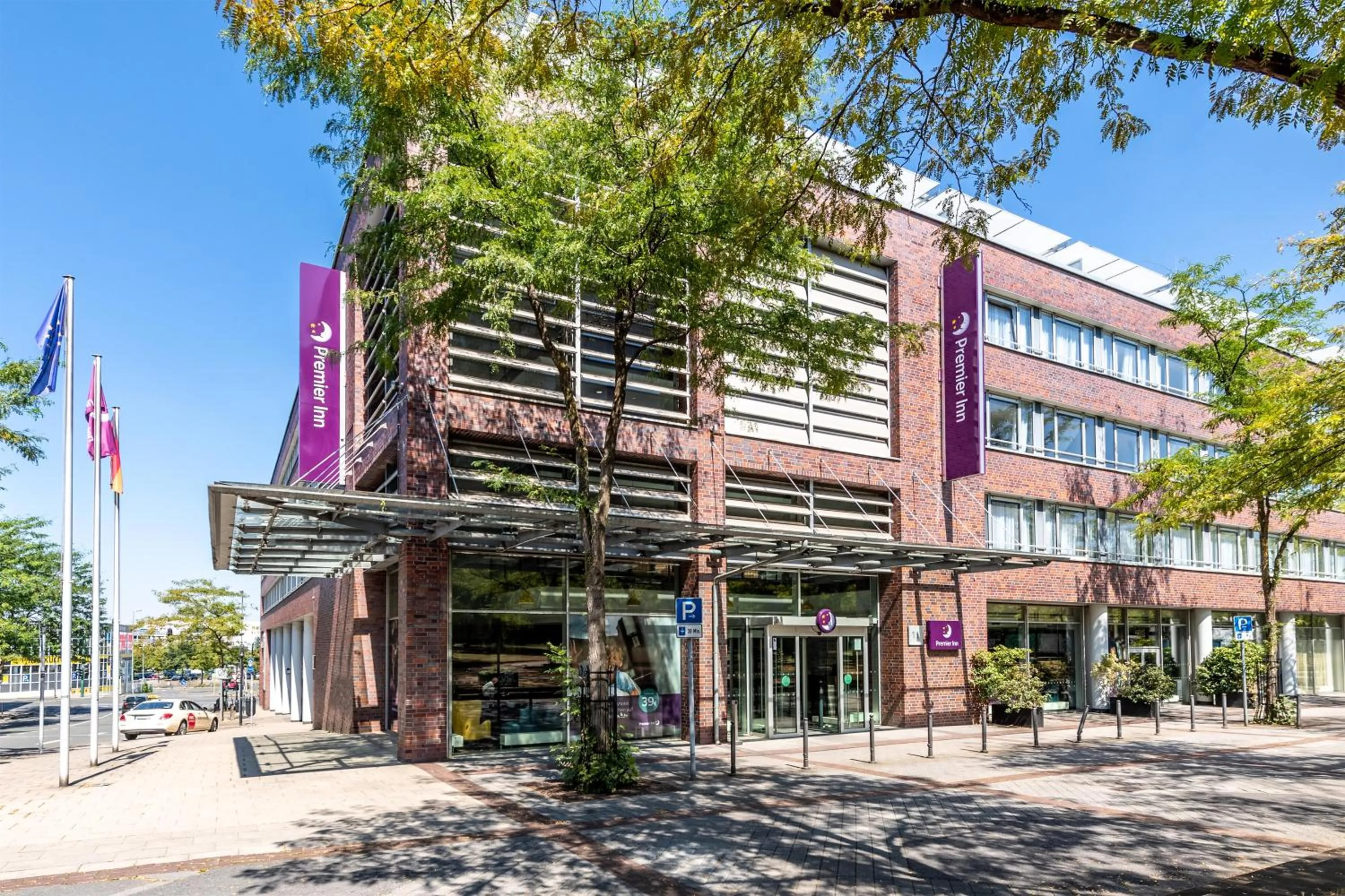 Property building in Premier Inn Essen City Limbecker Platz