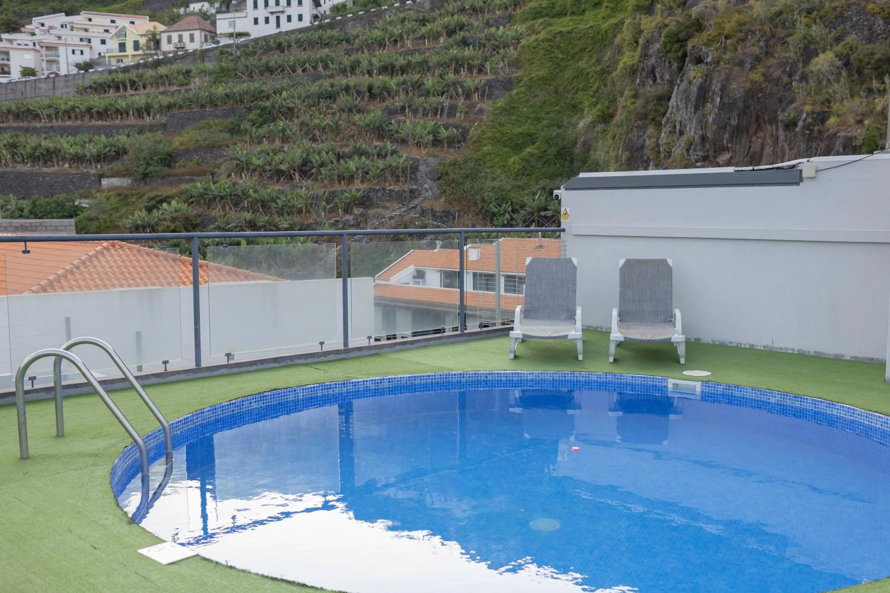 Pool view in Flag Hotel Madeira - Ribeira Brava