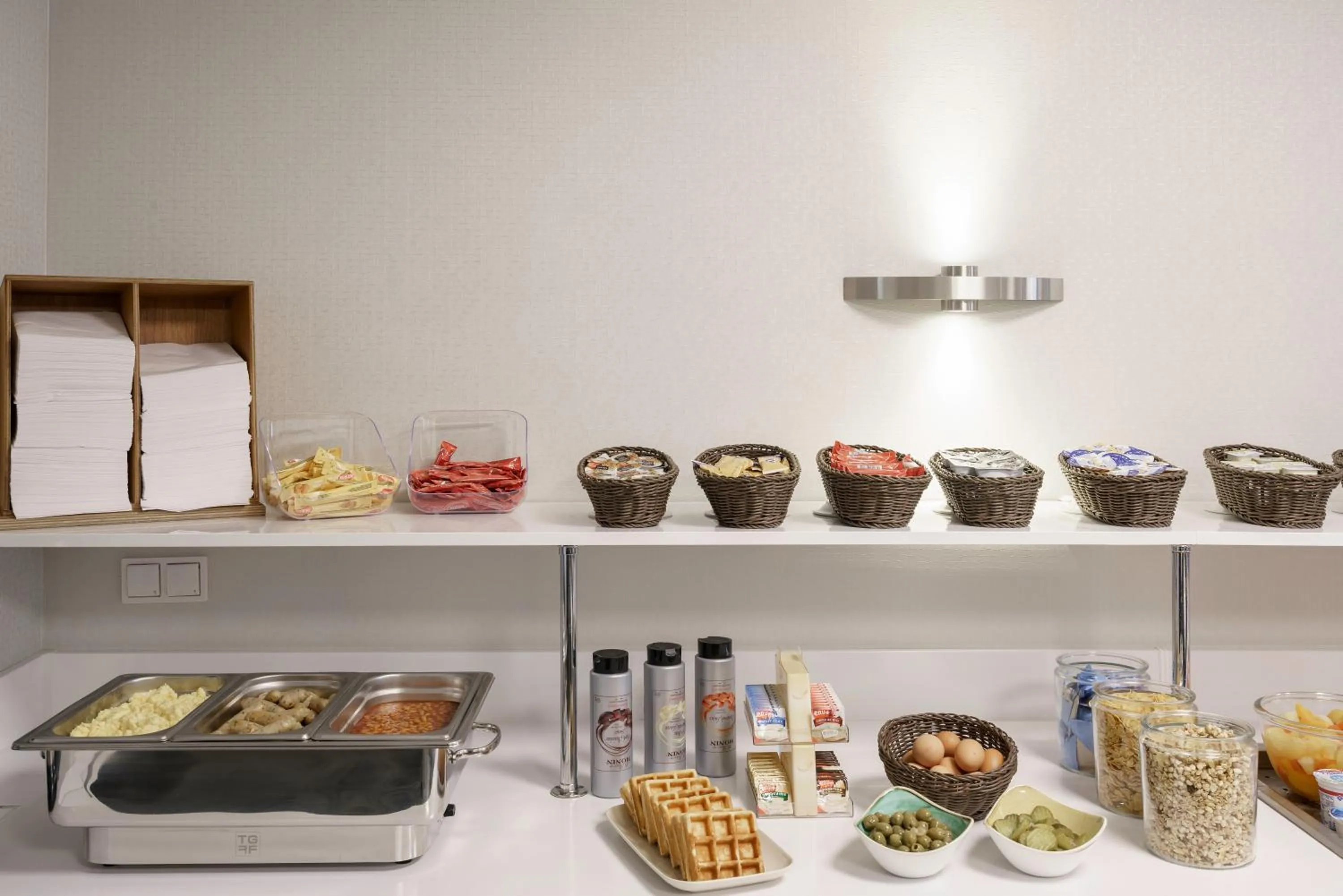 Buffet breakfast in Hotel City Garden Amsterdam