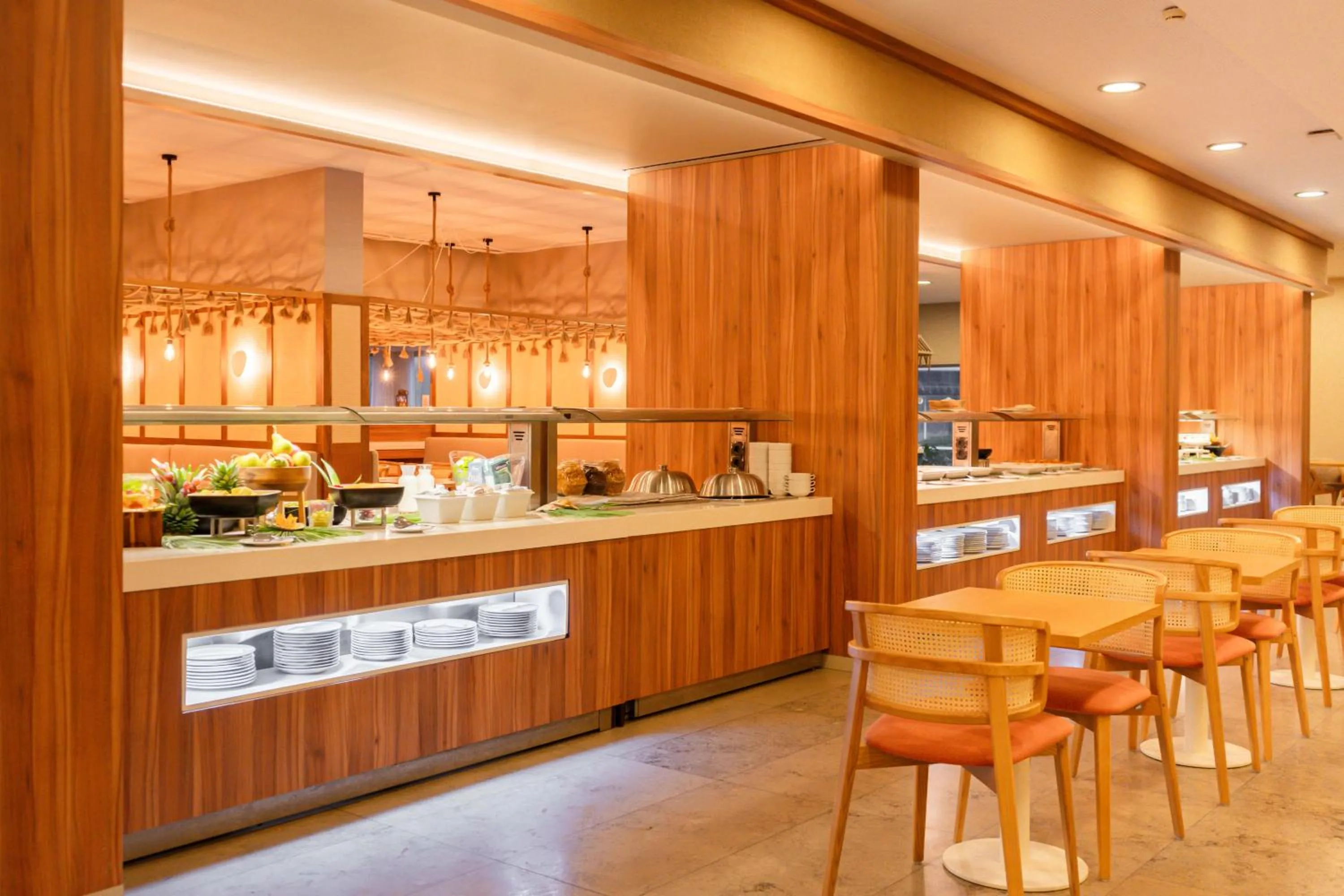 Restaurant/places to eat in Aqualuz Troia Mar by The Editory