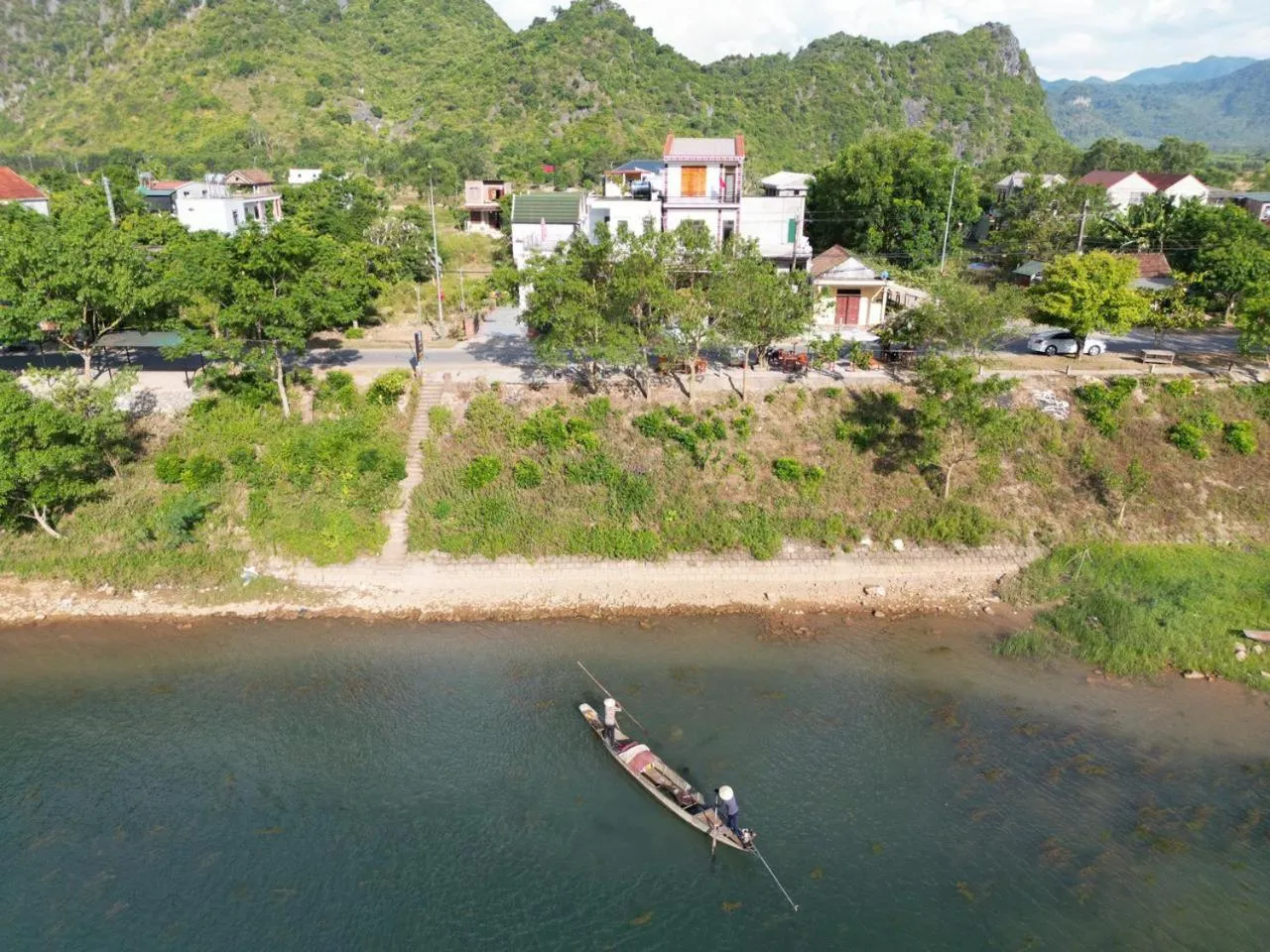 YoLo Pool Bar Villas & Garden Restaurant