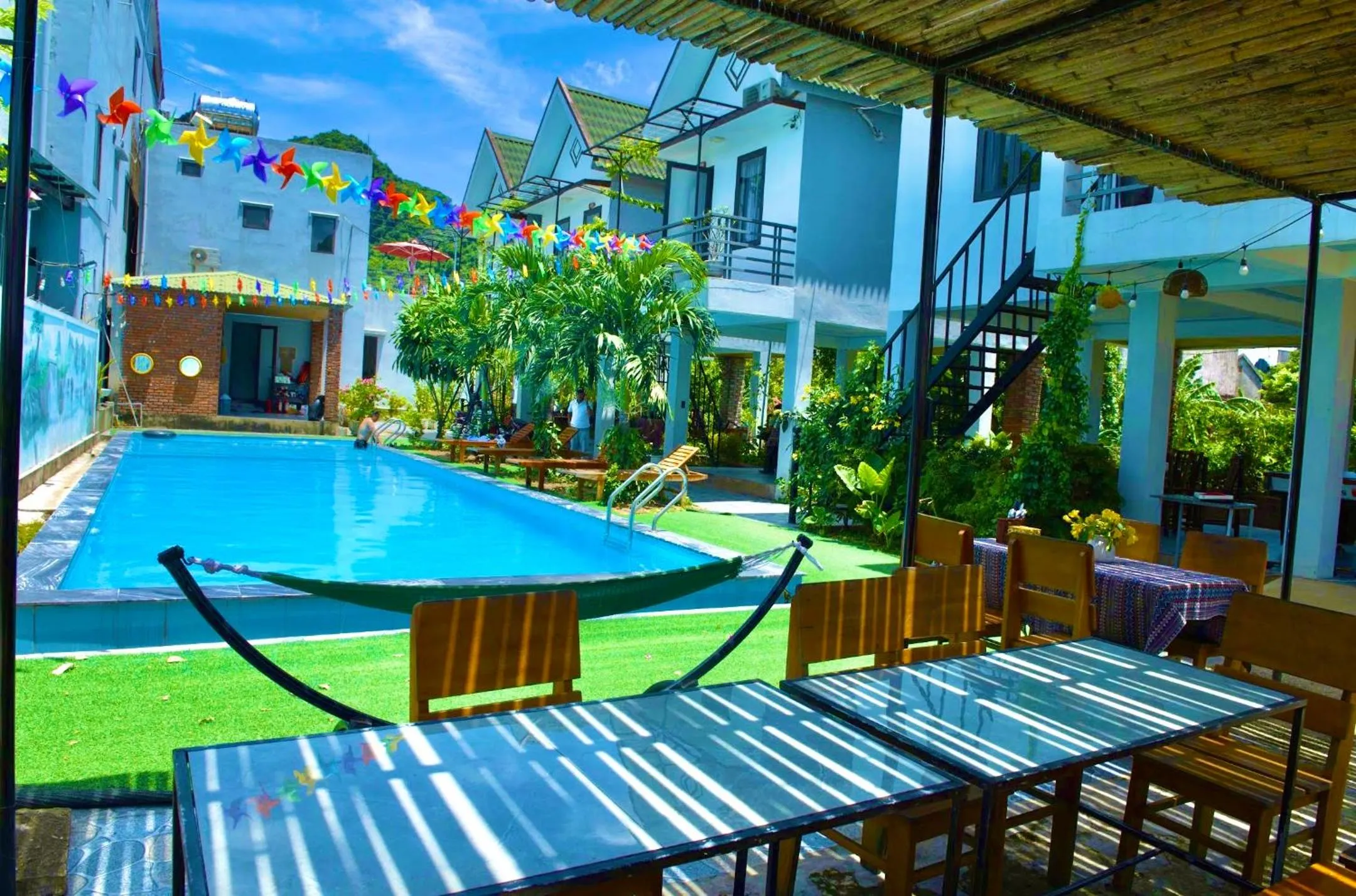 YoLo Pool Bar Villas & Garden Restaurant