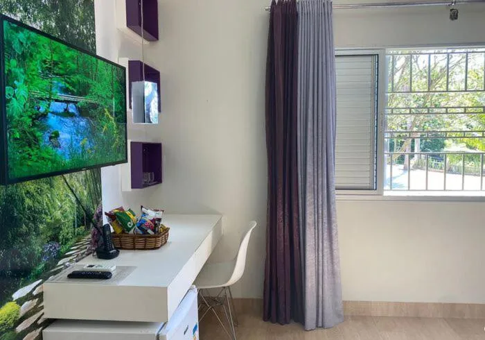 TV and multimedia in Mirante Pousada Boutique
