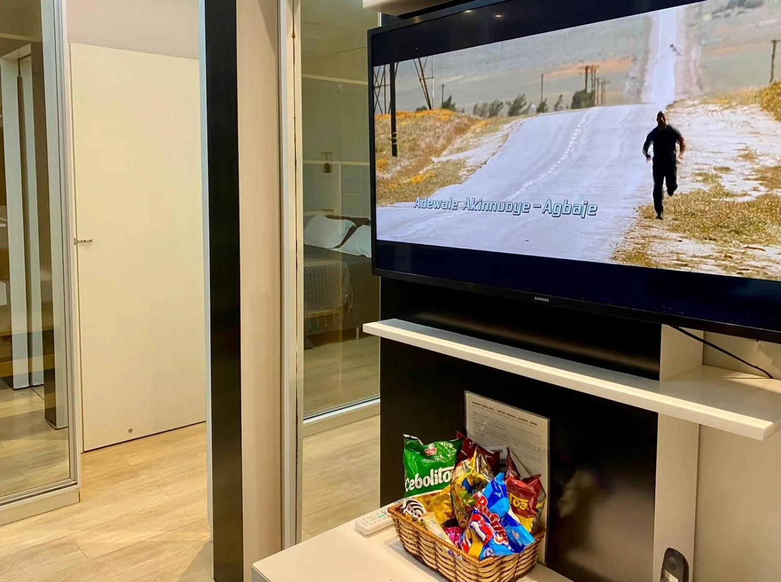 TV and multimedia in Mirante Pousada Boutique