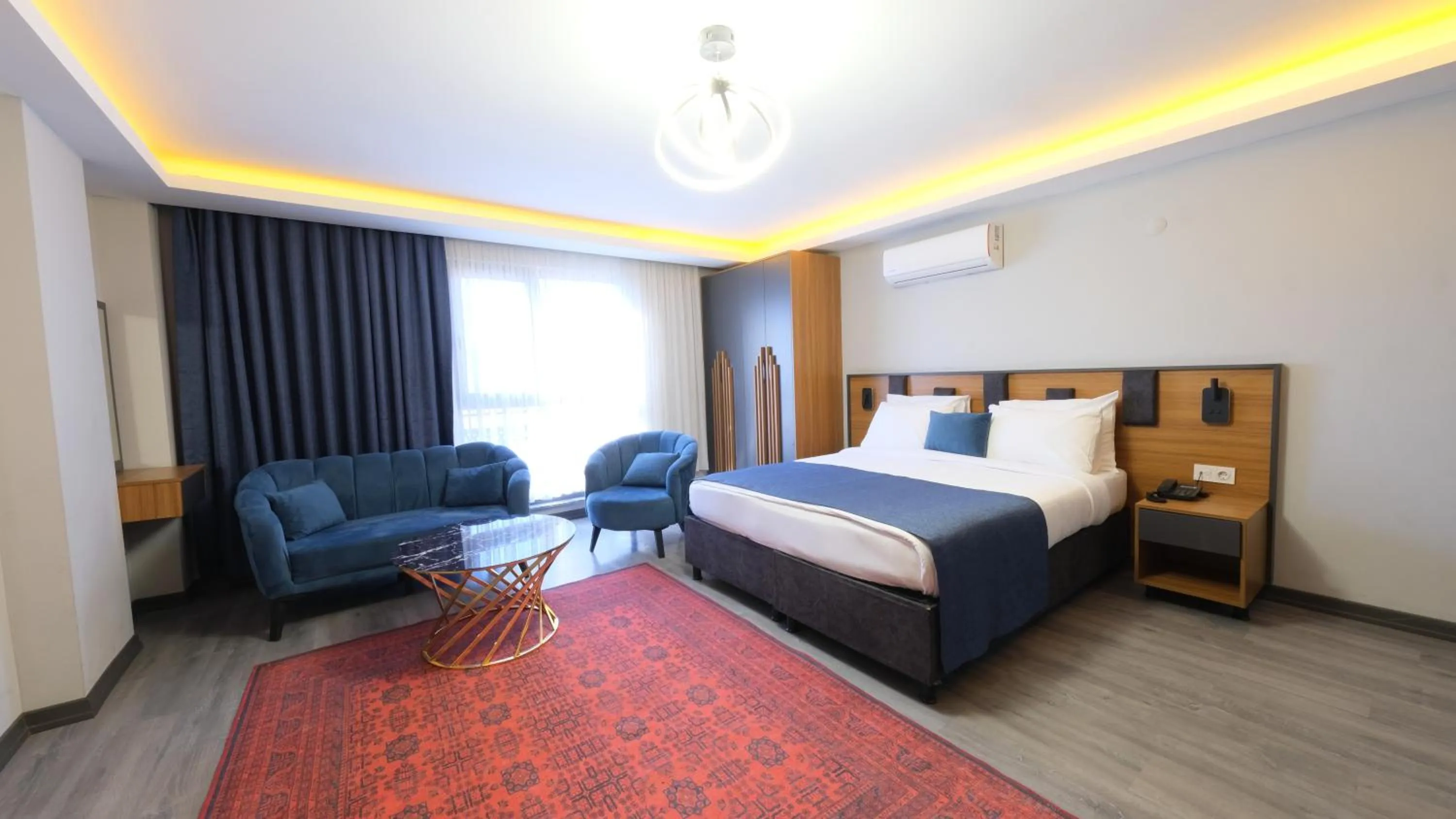 Bed in GRAND MOON HOTEL