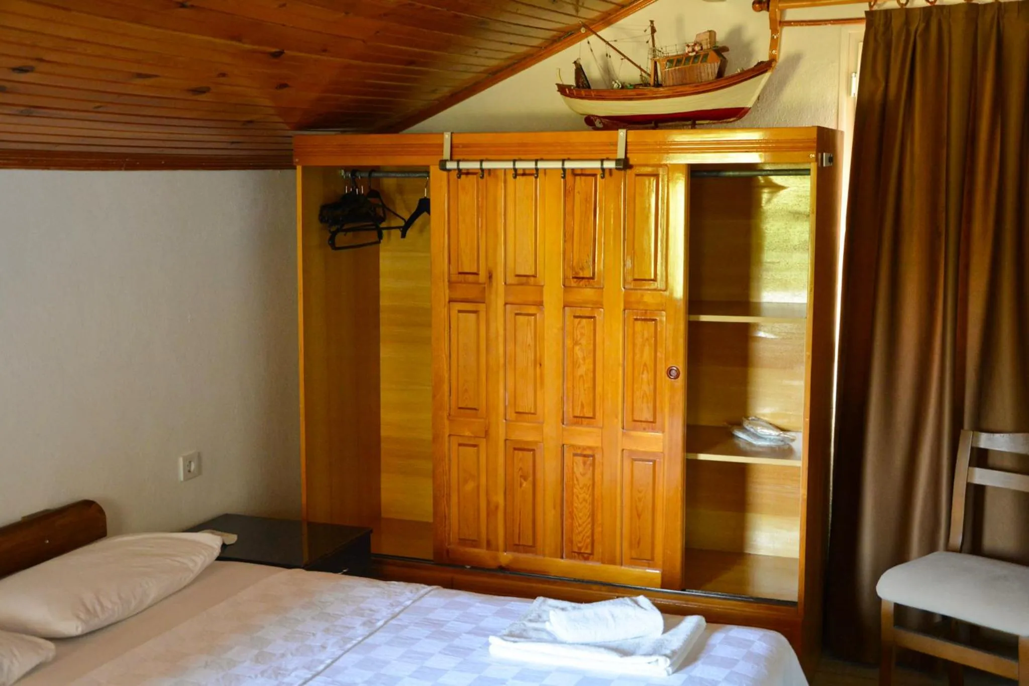 Bedroom, Bed in İlçayto Rooms