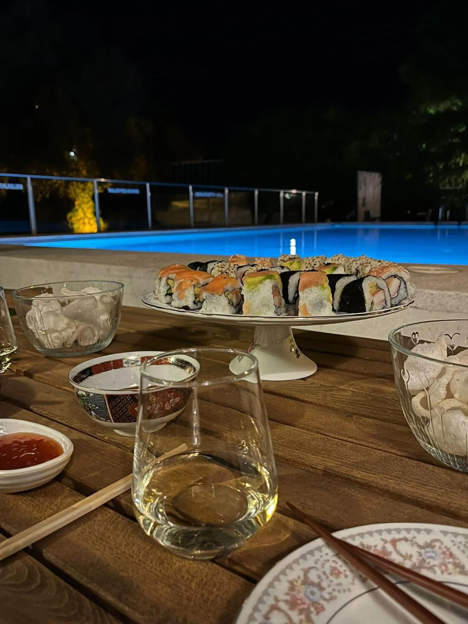 Restaurant/places to eat in İlçayto Rooms