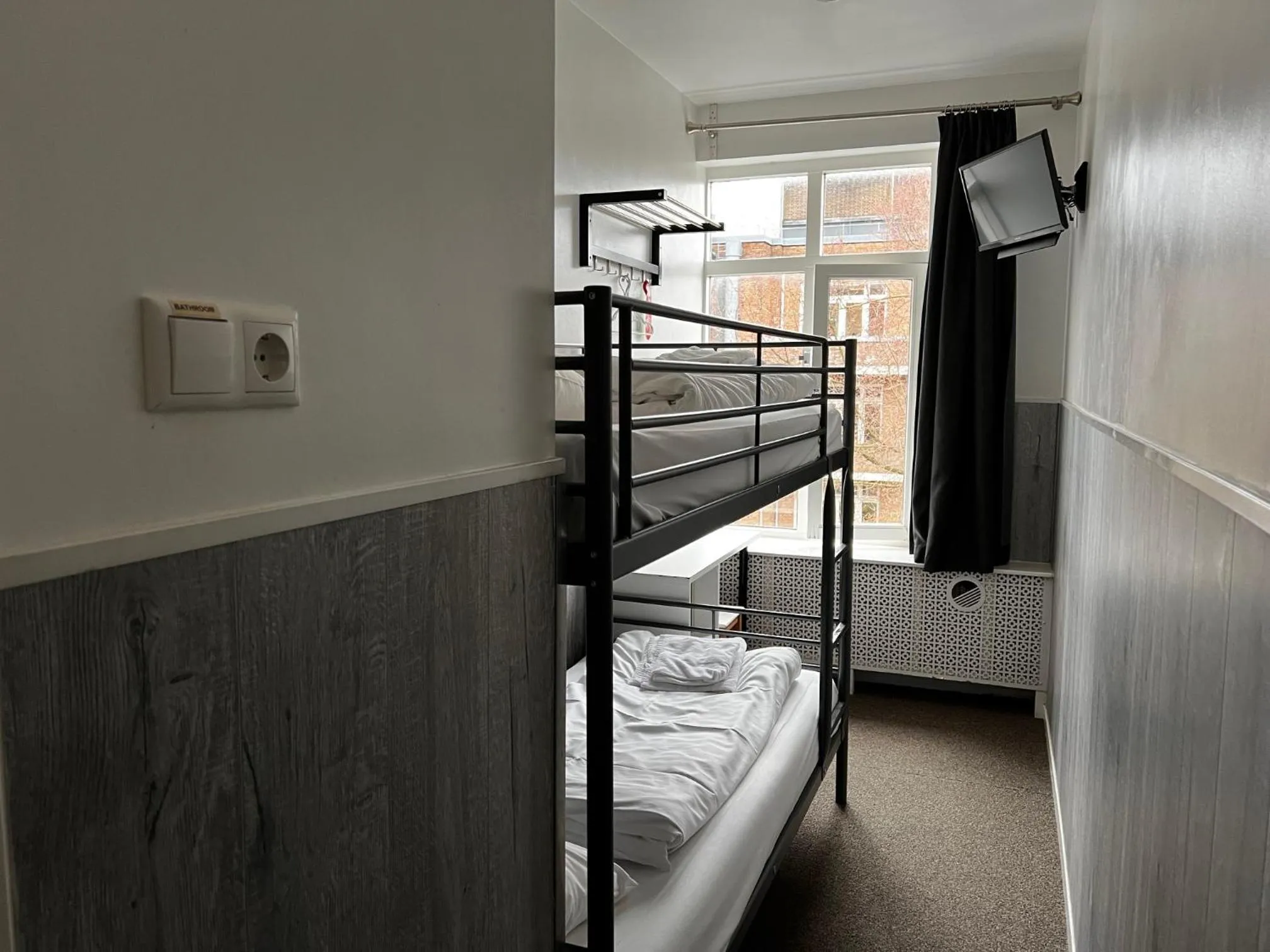 Bed in Budget Trianon Hotel