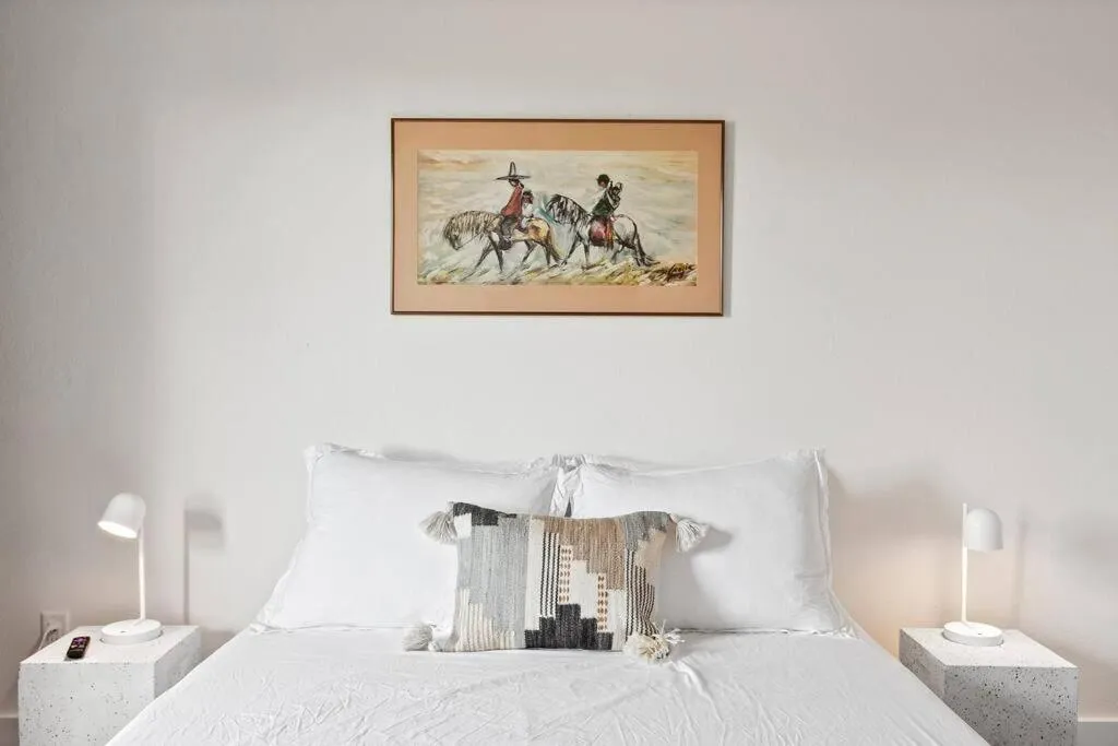 El Descanso in Meyer Park - Heated Pool