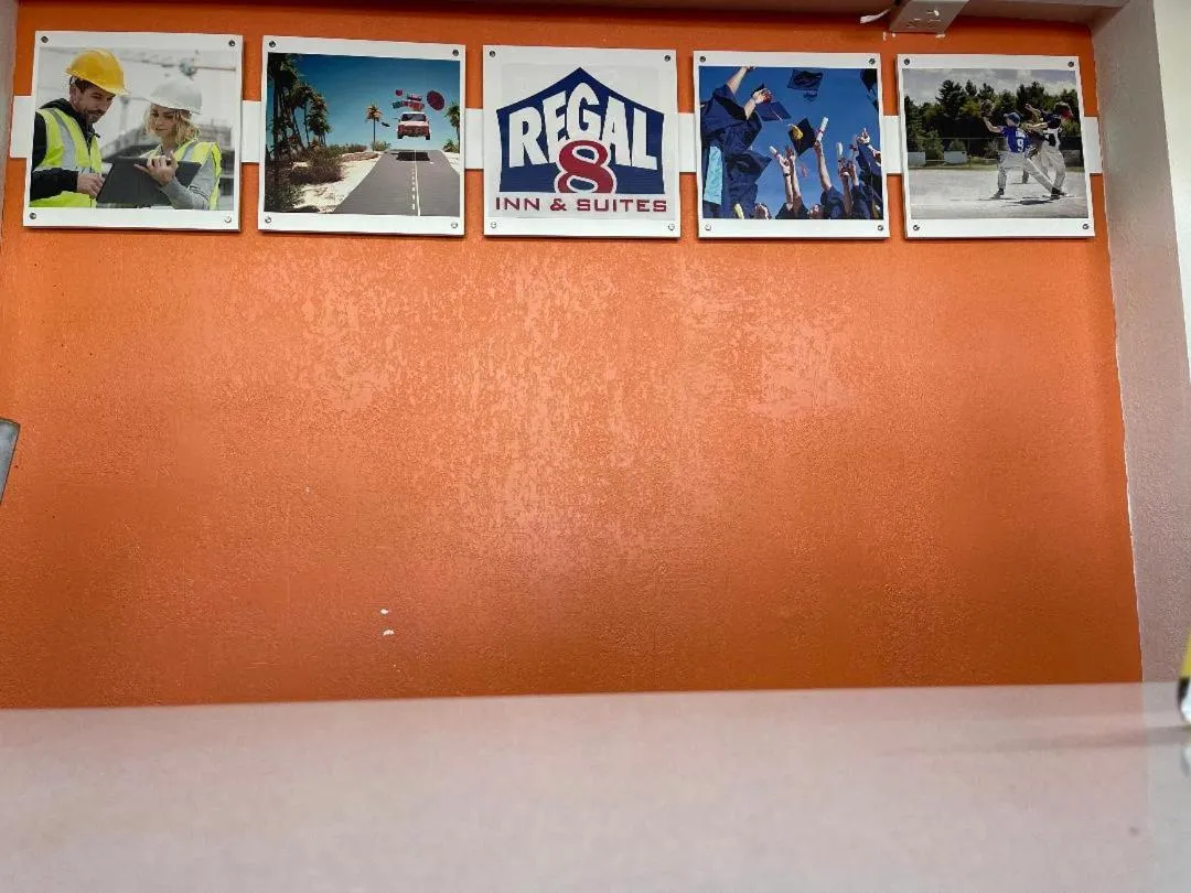 Lobby or reception in Regal 8 Inn & Suites