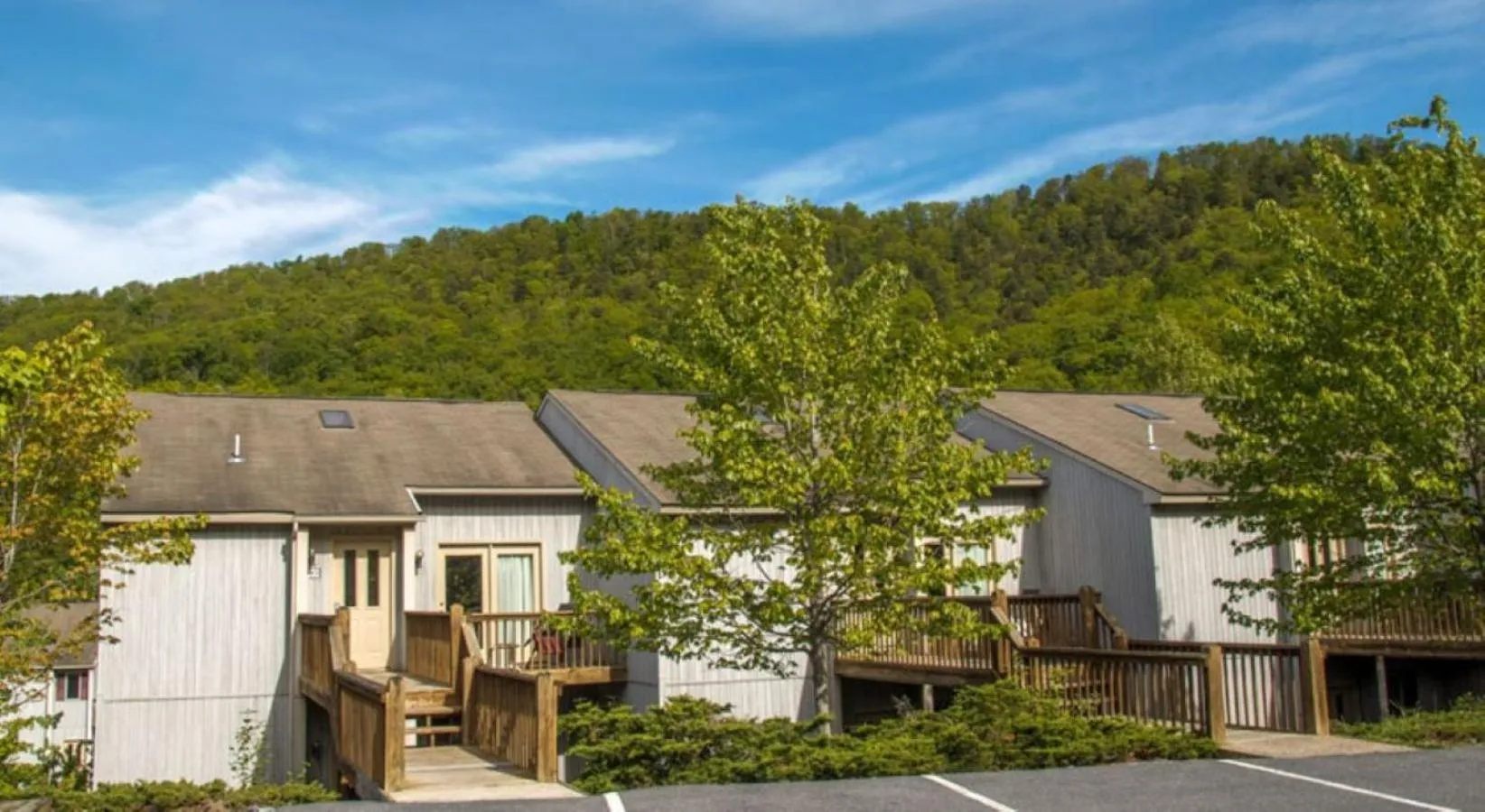 Property building in Massanutten Resort