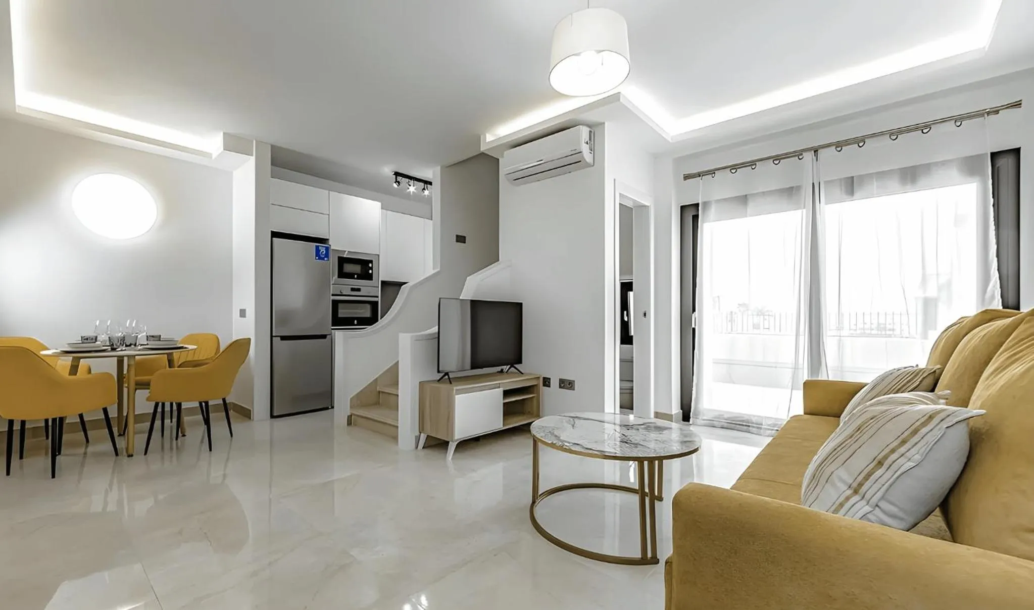 Dining area in Checkin Ocean Tenerife