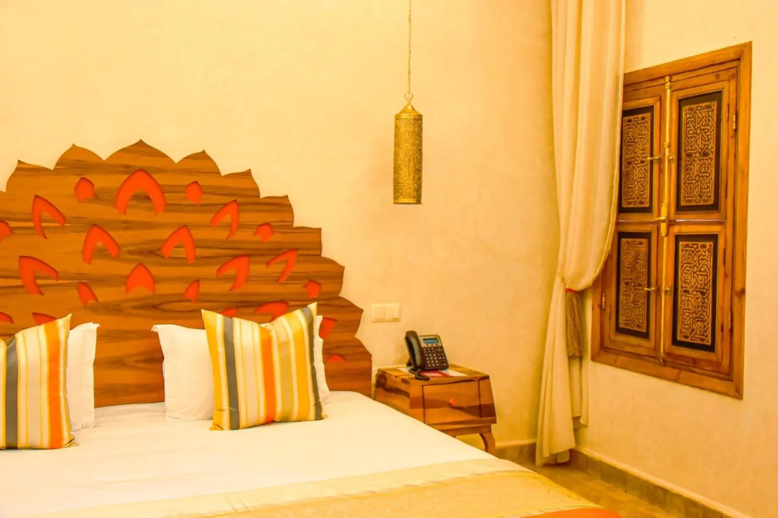 Bed in Le Palais Averroes - Adults Only