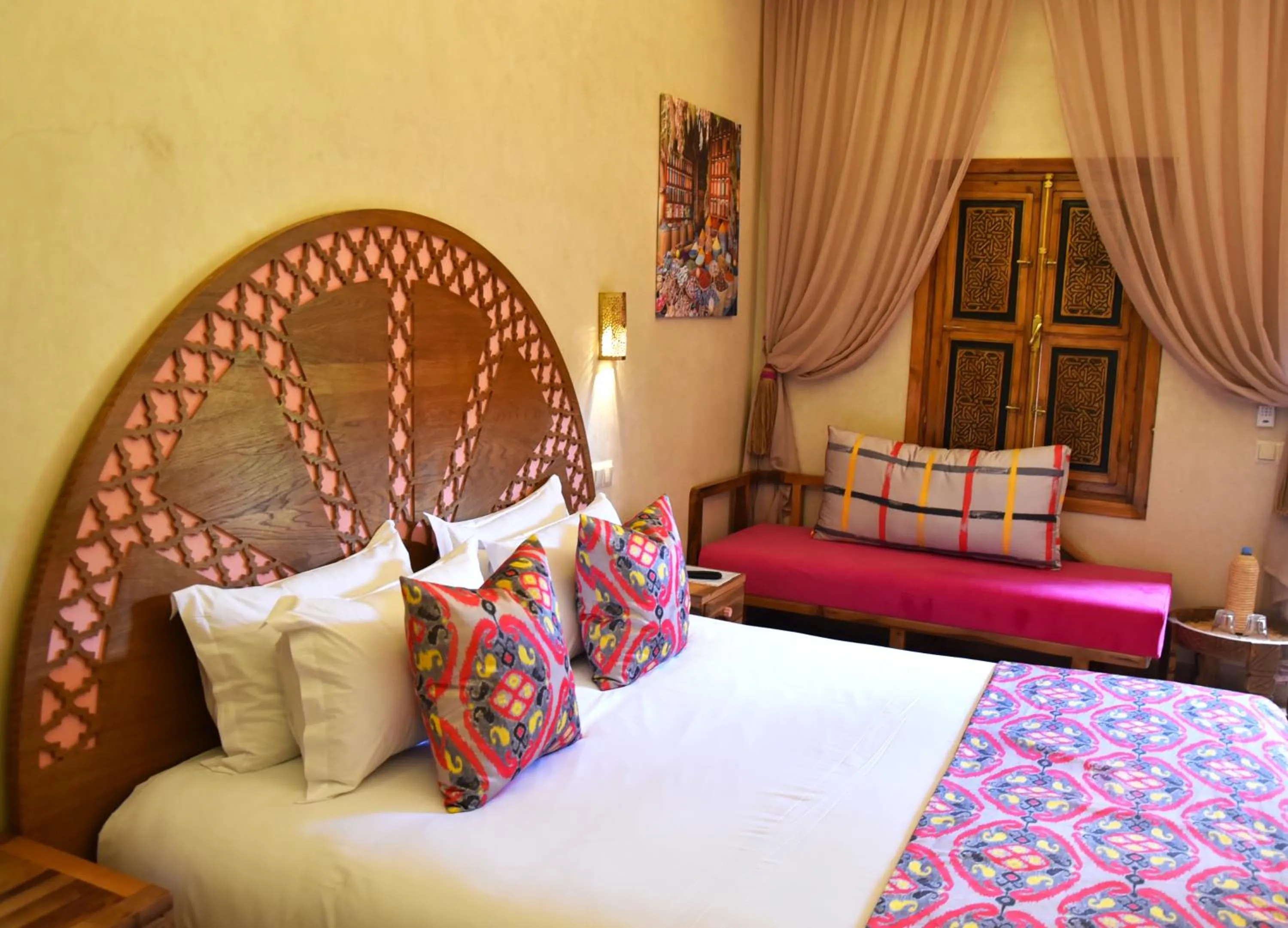 Bed in Le Palais Averroes - Adults Only