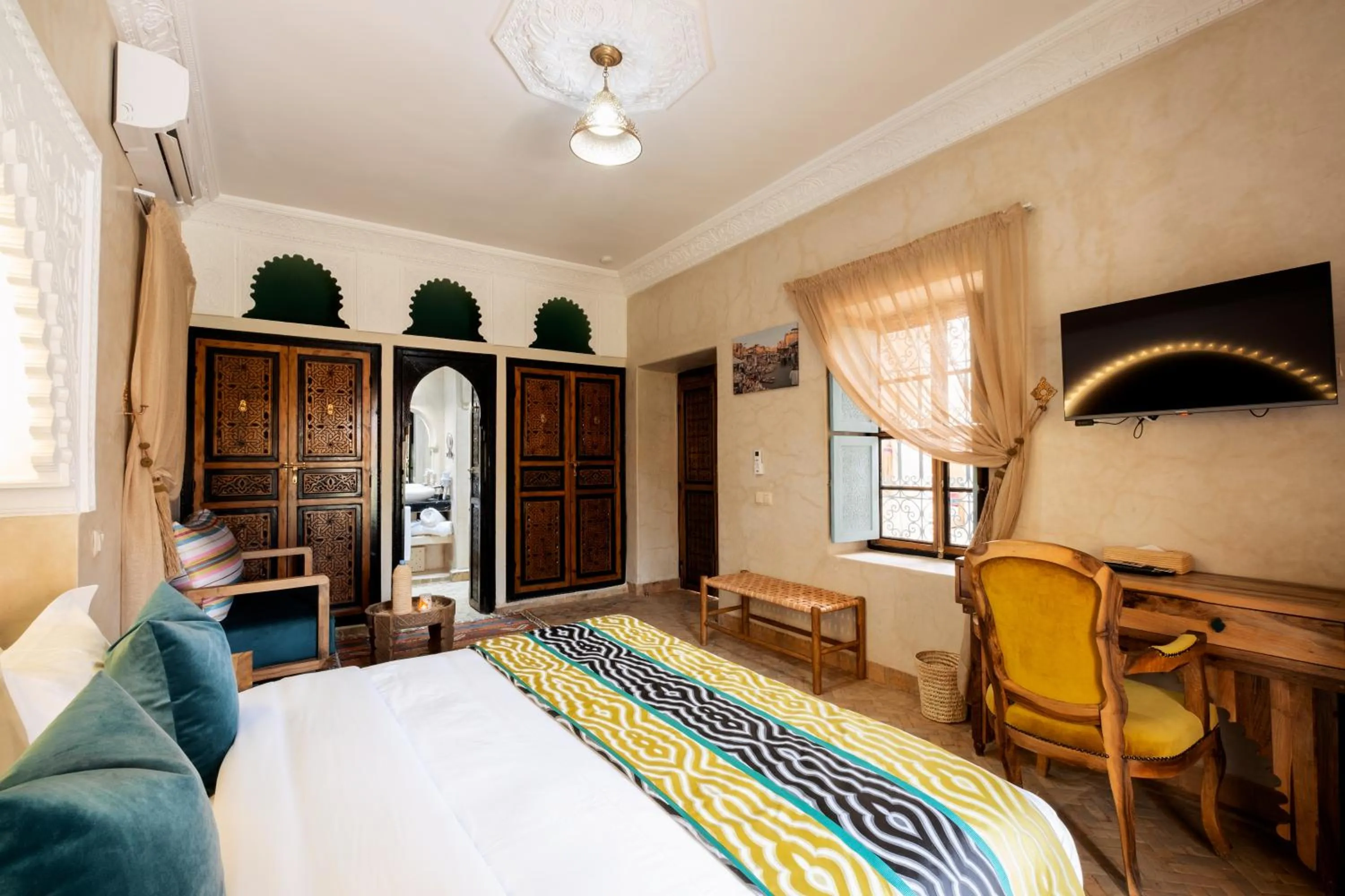 Bedroom, Bed in Le Palais Averroes - Adults Only