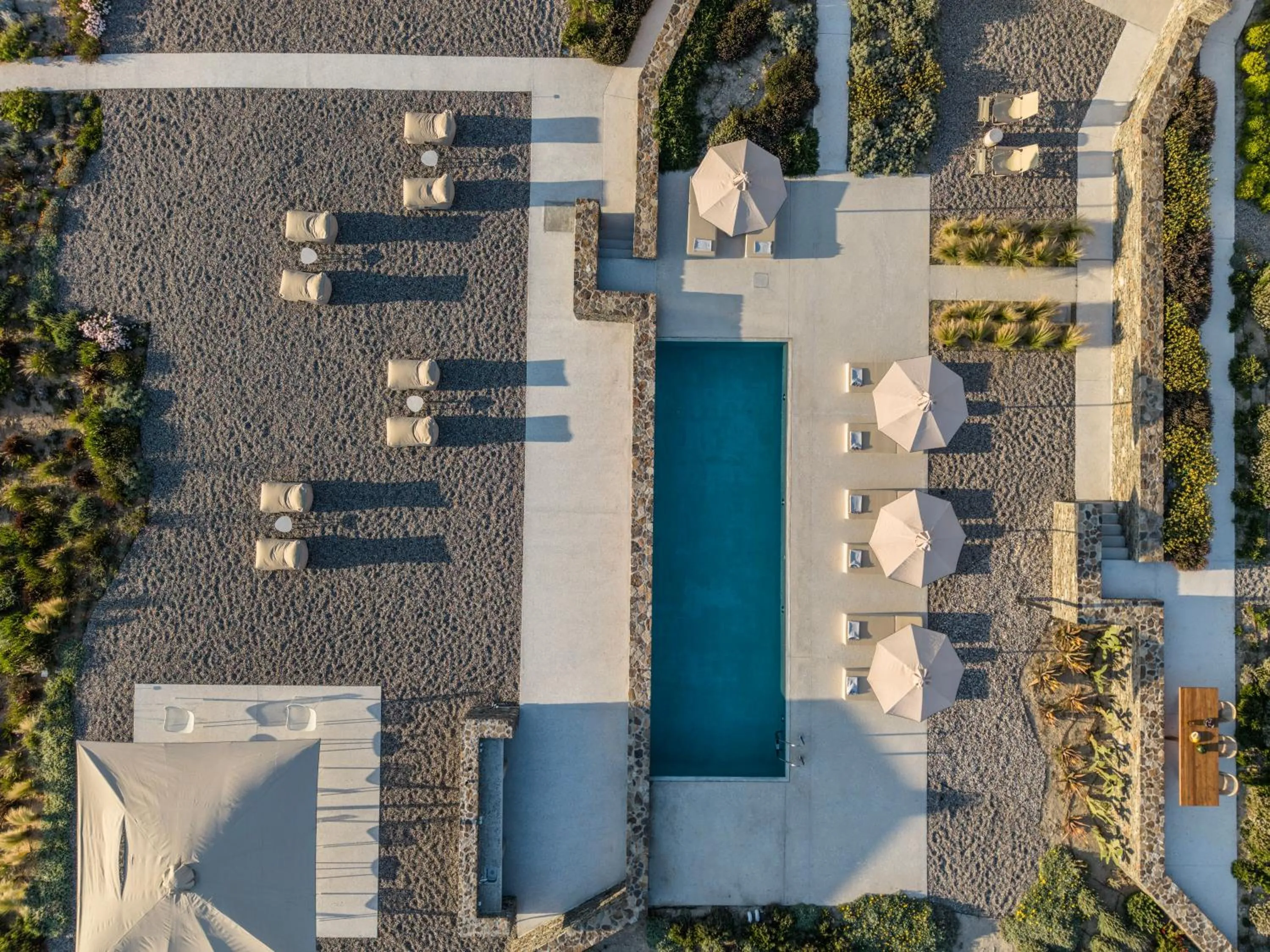 Pool view in Korfi de Milo