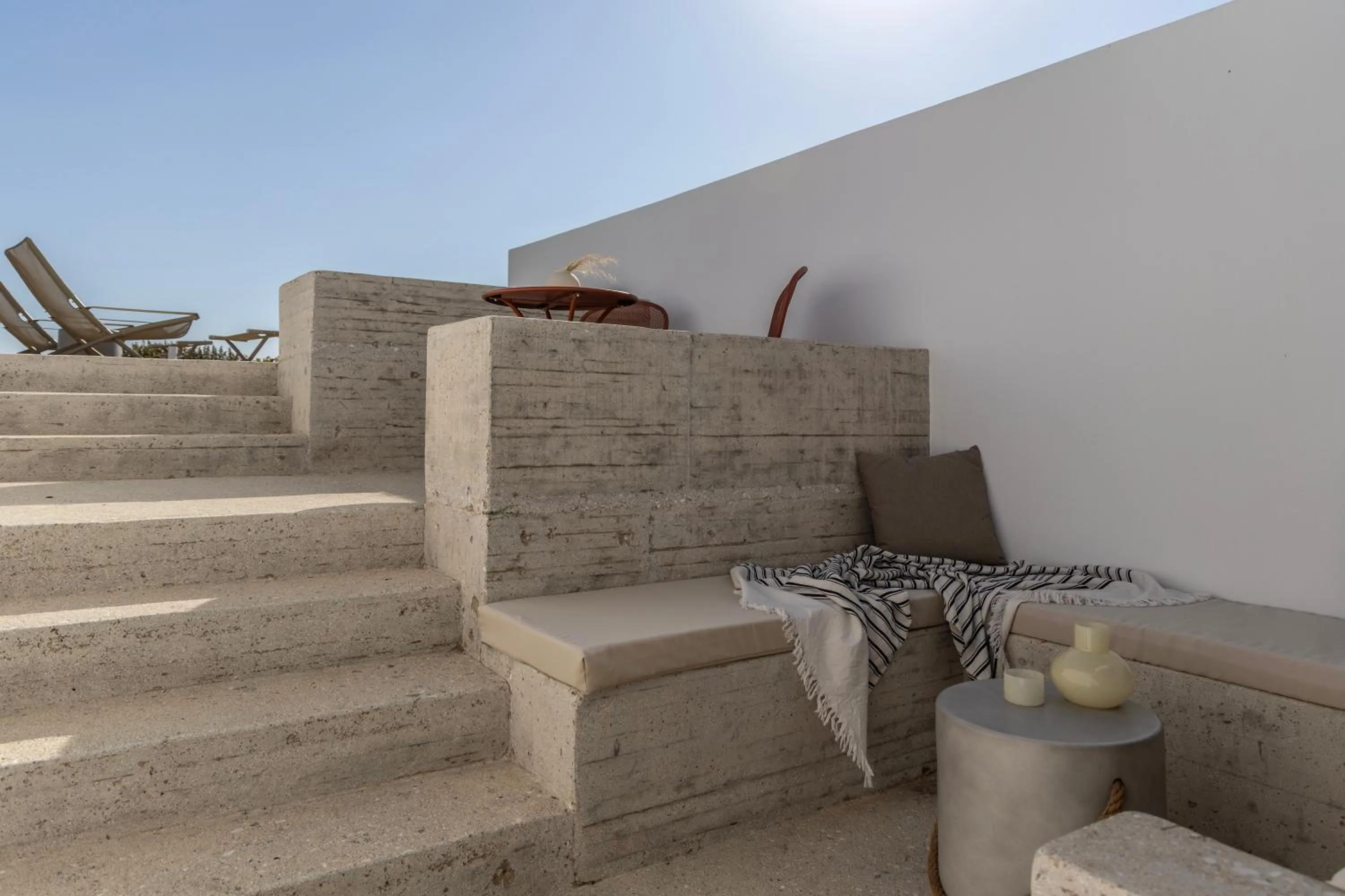 Seating area in Korfi de Milo