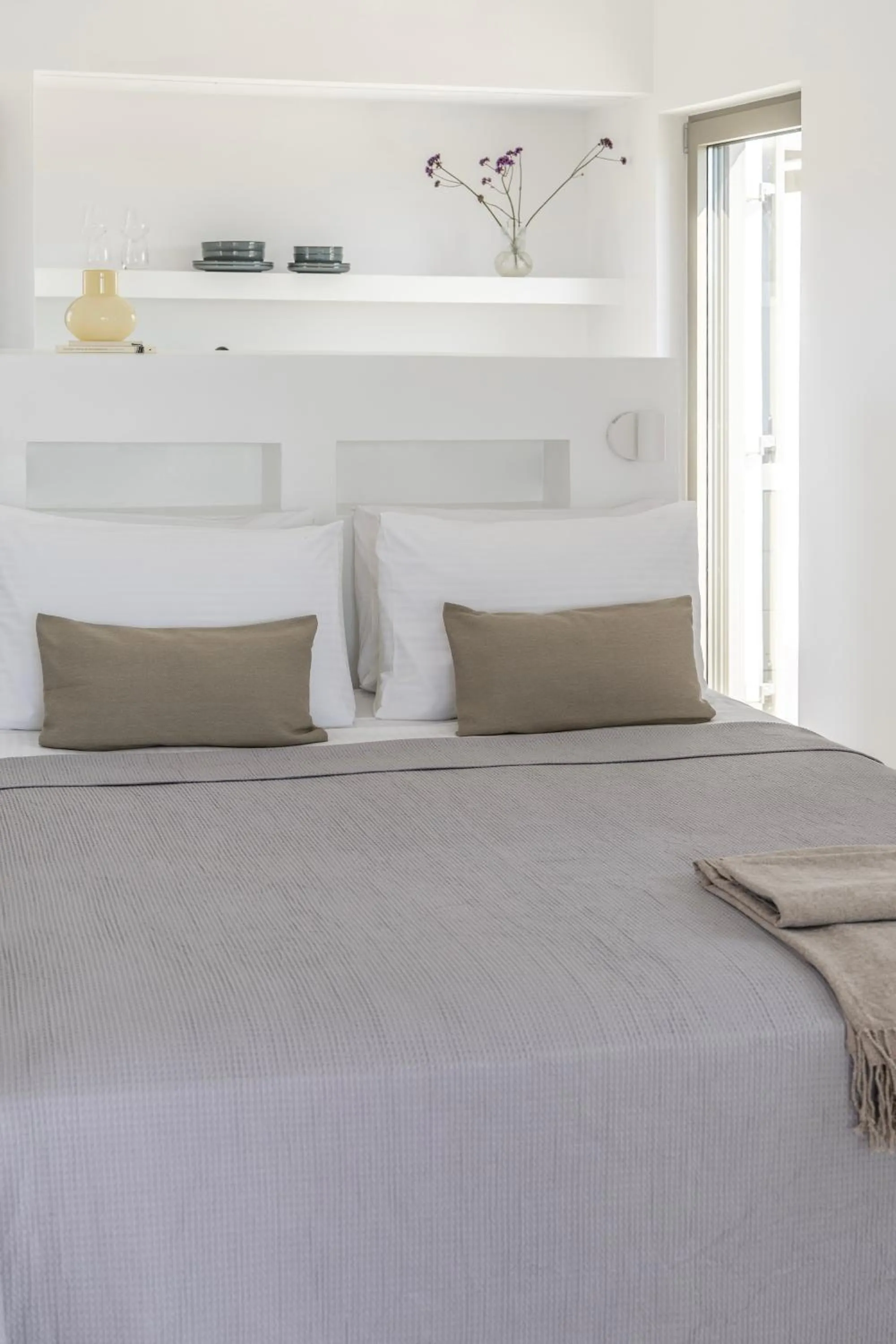 Bed in Korfi de Milo